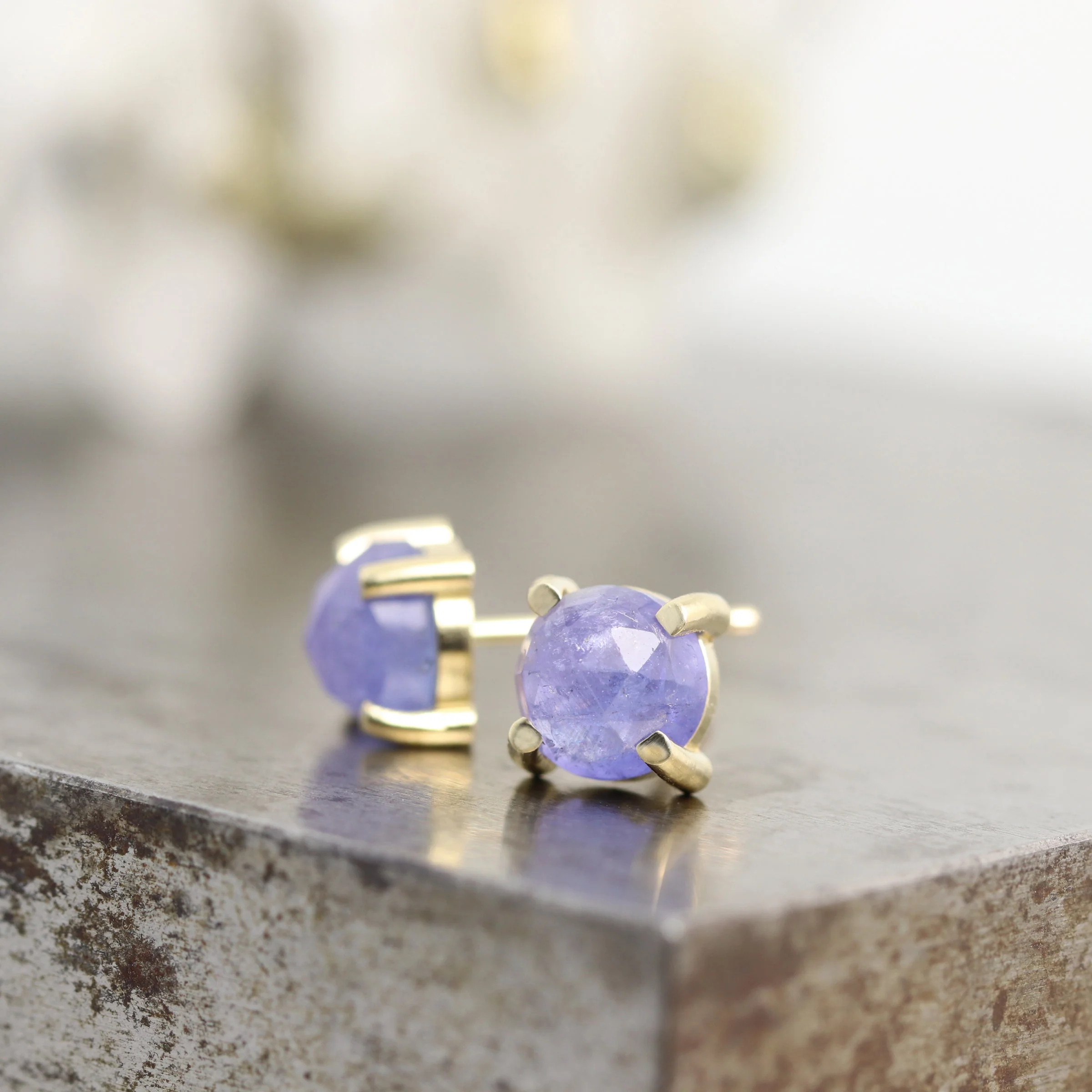 14k Yellow Gold and Tanzanite Stud Earrings - Image 2