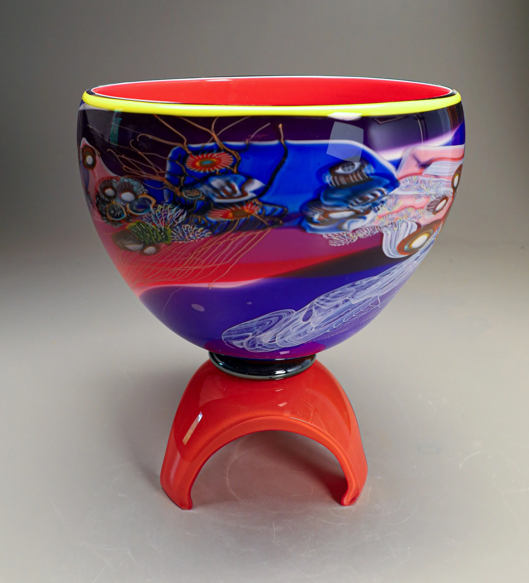 Color Field Bowl with Fire-red Base - Image 2