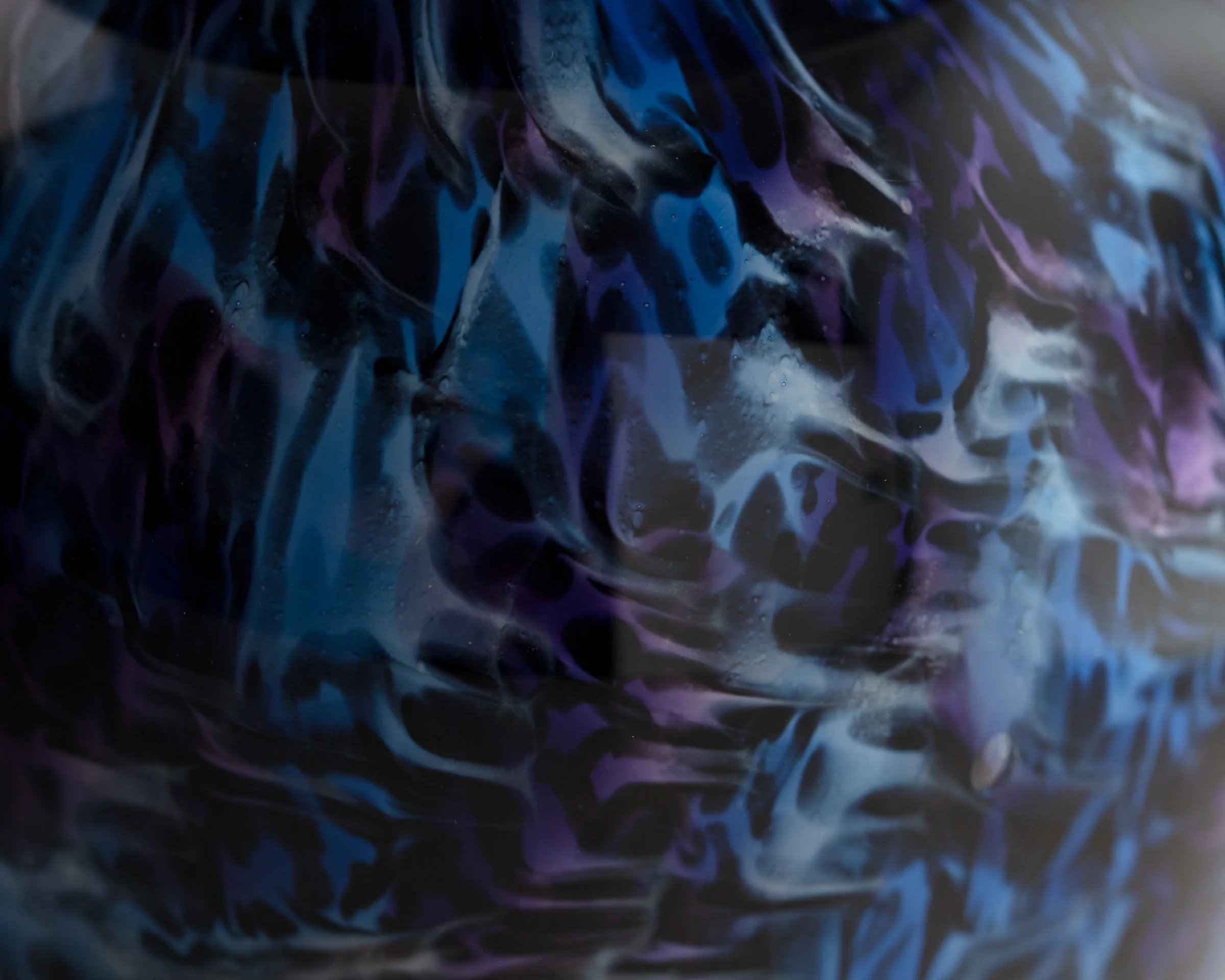 Slender Moonbeam Frit Vase - Image 2