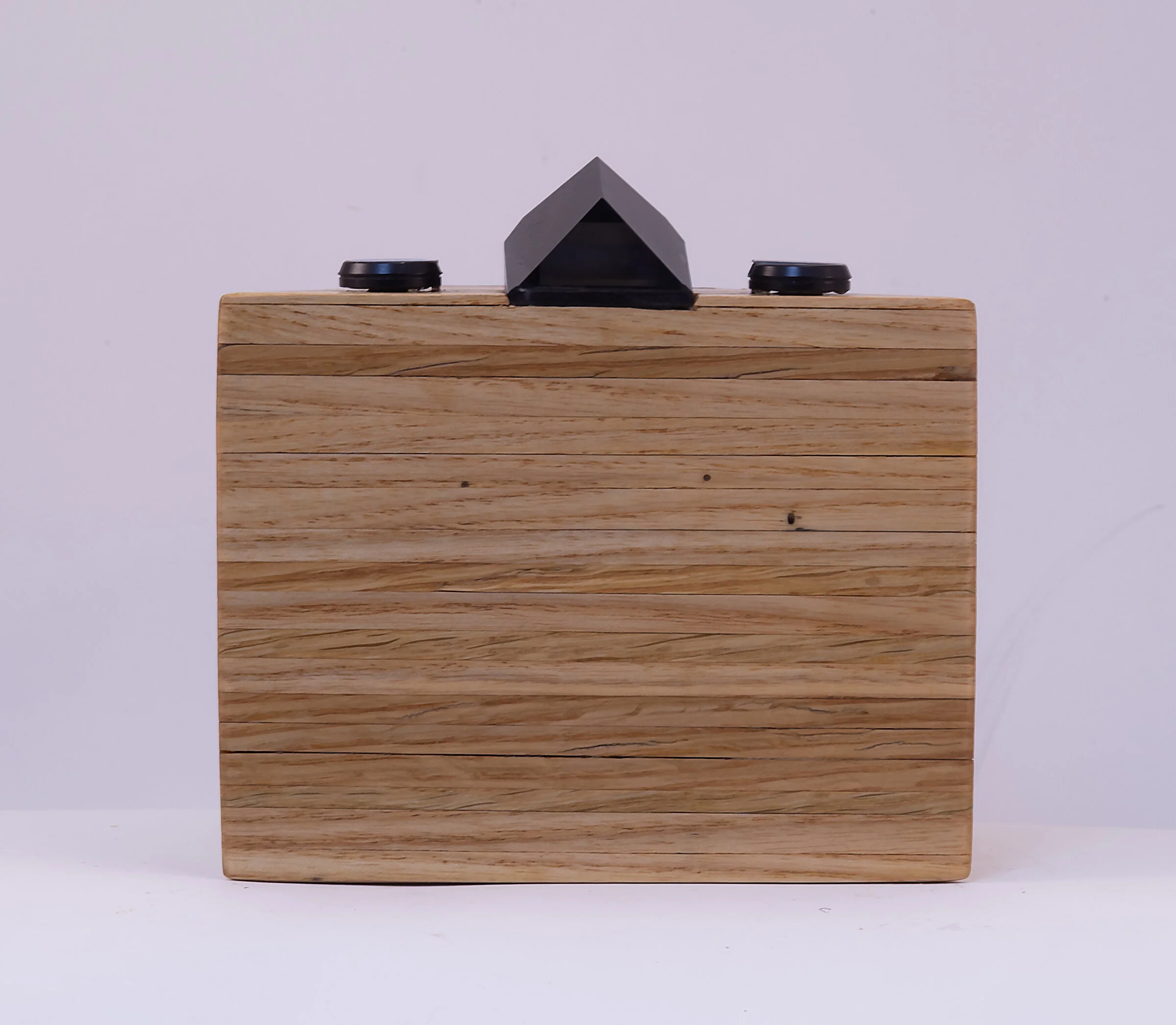 Ash Angles - Image 3