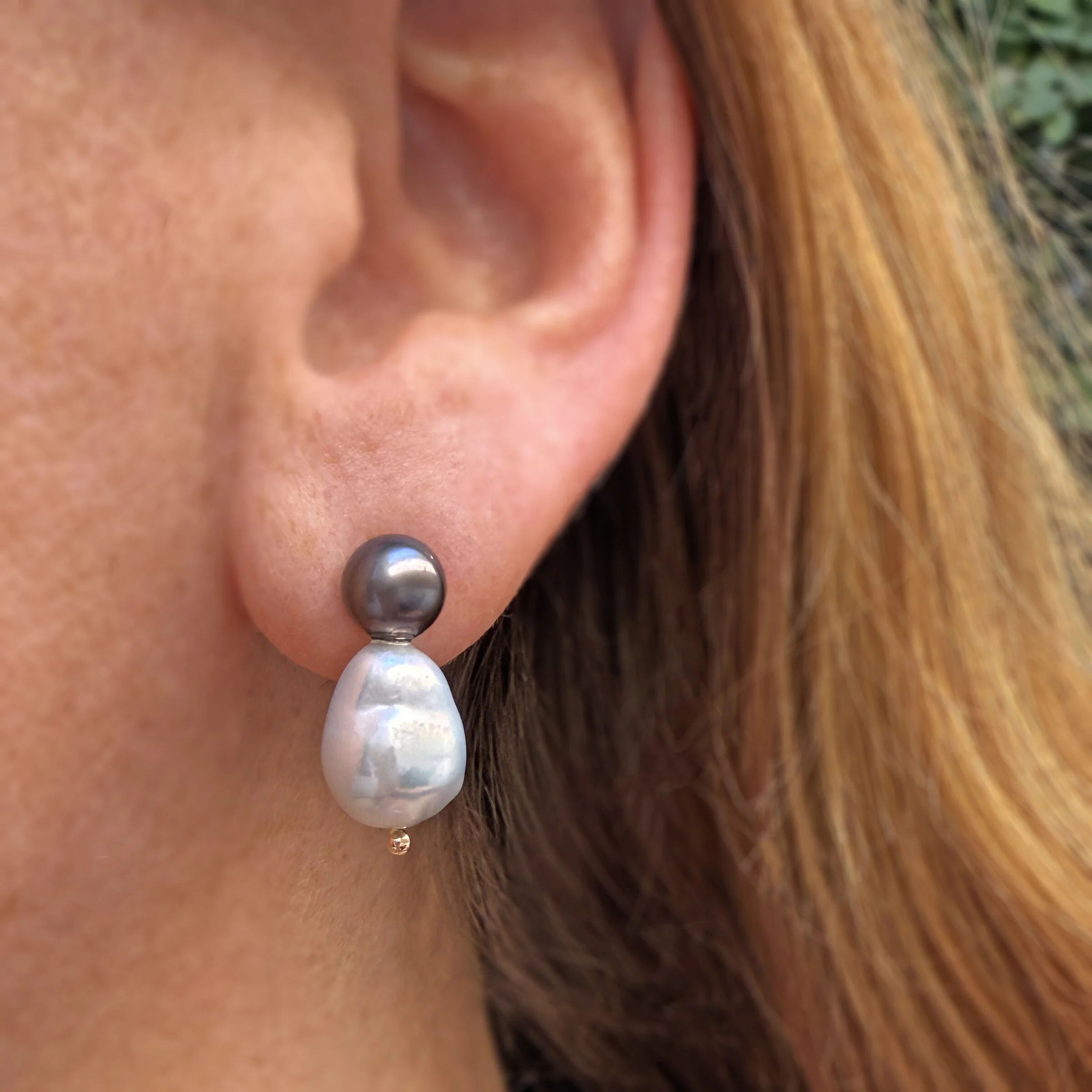 Baroque Akoya & Tahitian Pearl Earrings - Image 2
