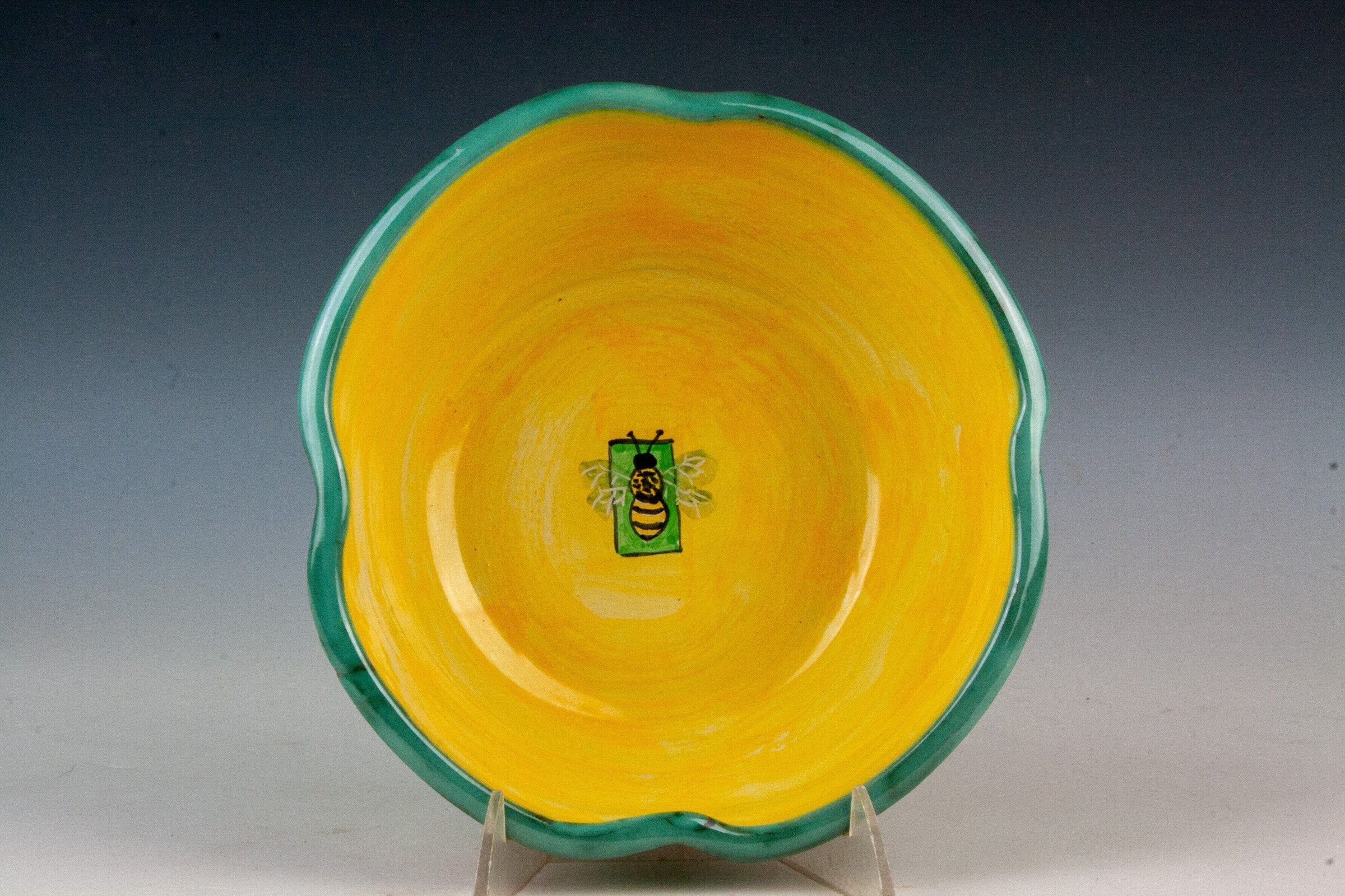 Bee and Oranges Serving Bowl - Image 3