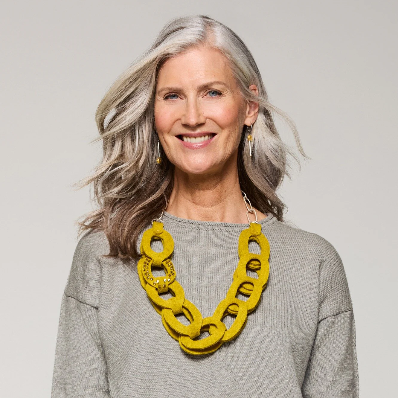 Big Felt-Chain Necklace - Image 2