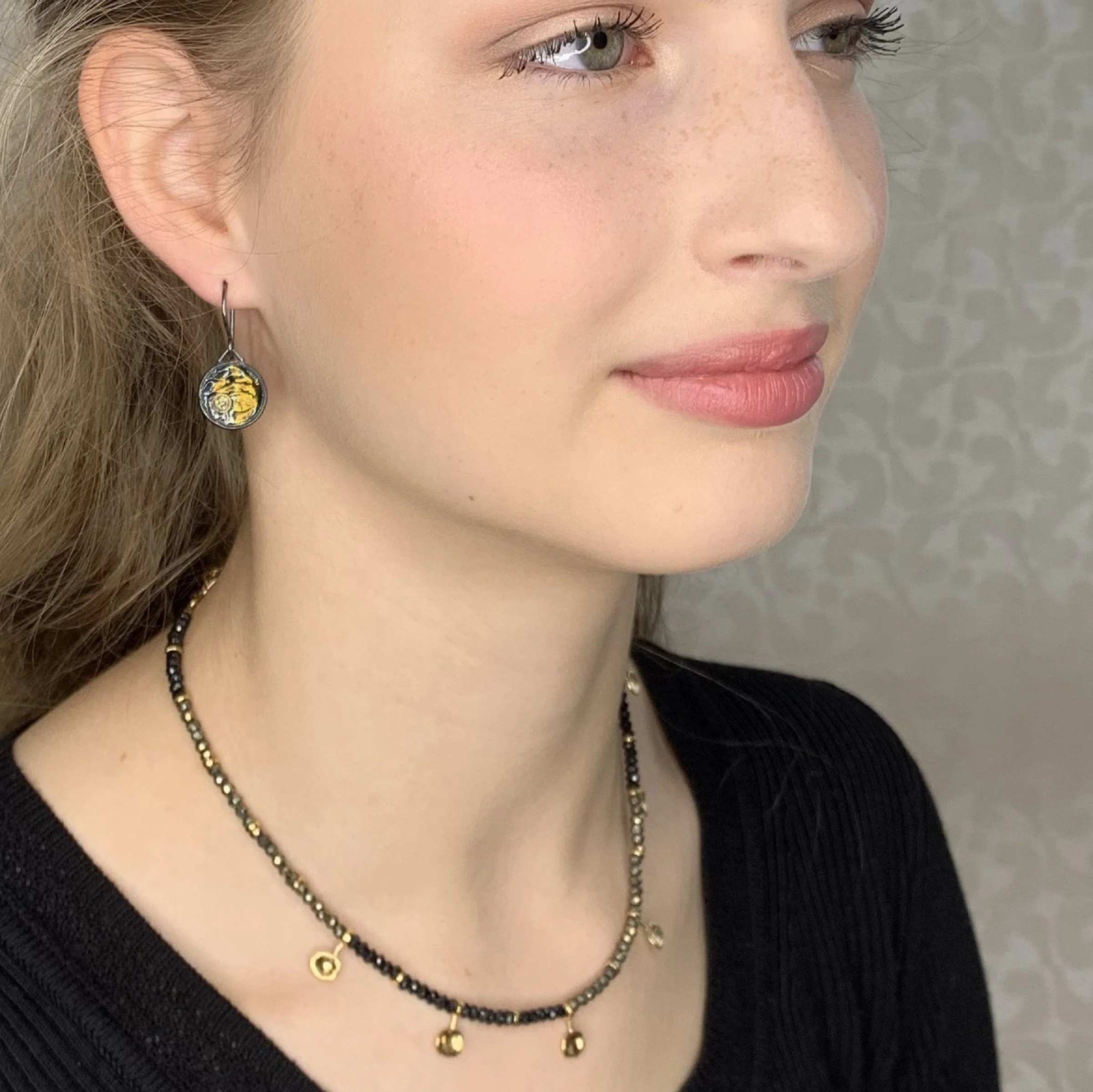 Black & Gold Keum-Boo Diamond Disk Earrings - Image 3