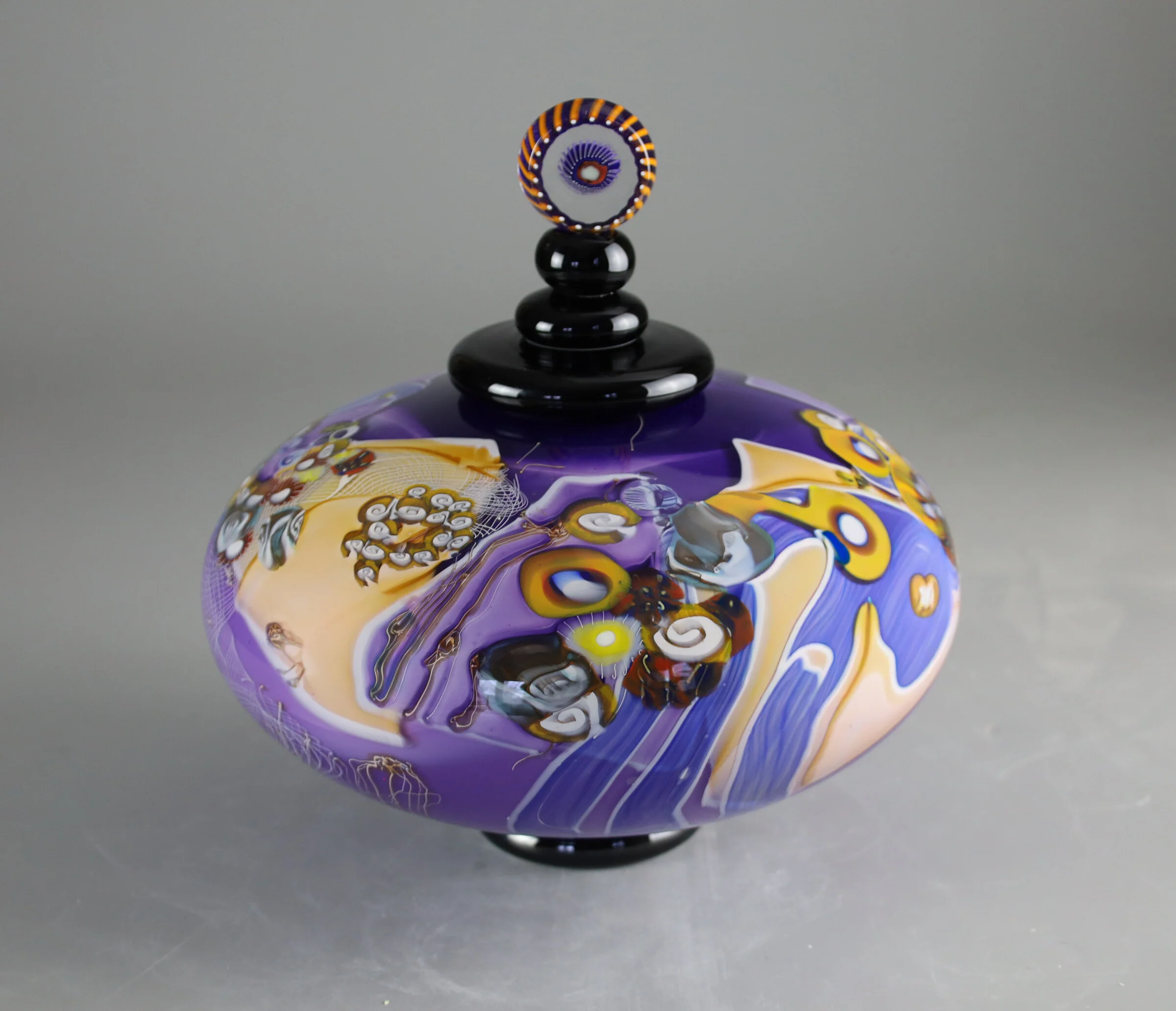 Color Field Lidded Disk in Deep Purple