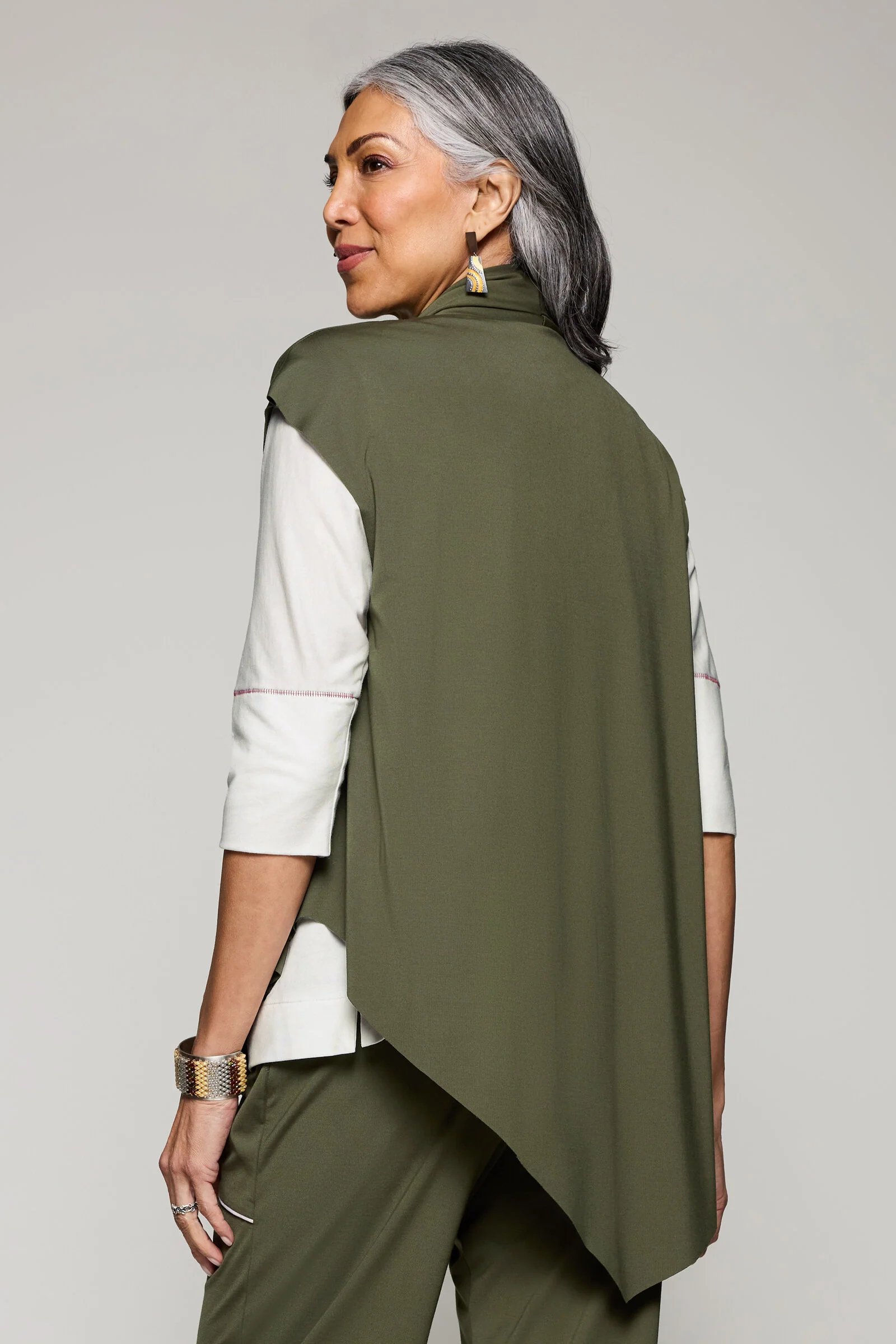 Contrast Stitch Vest - Image 3