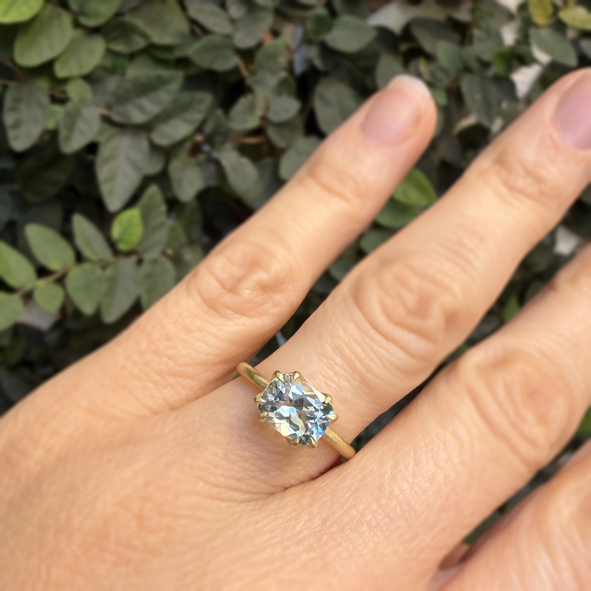 Cushion-Cut Aquamarine Aqueduct Ring II - Image 5