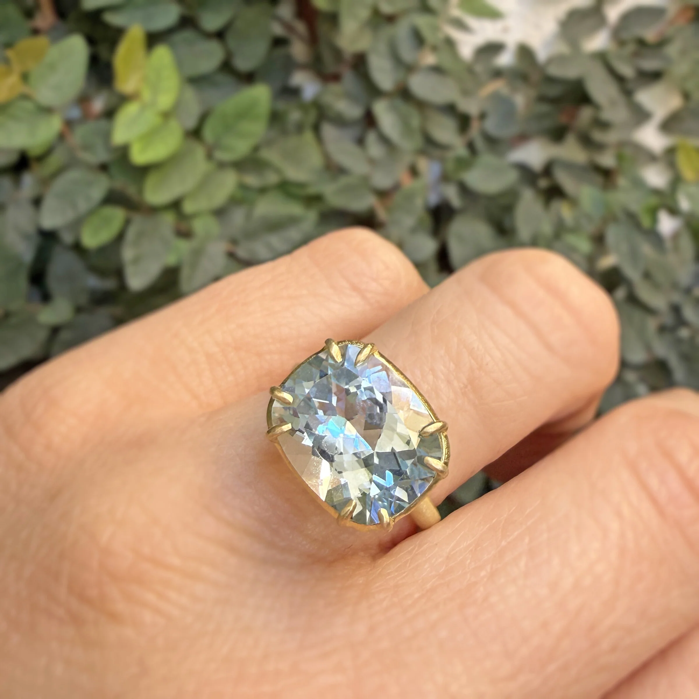 Cushion-Cut Aquamarine Aqueduct Ring - Image 2