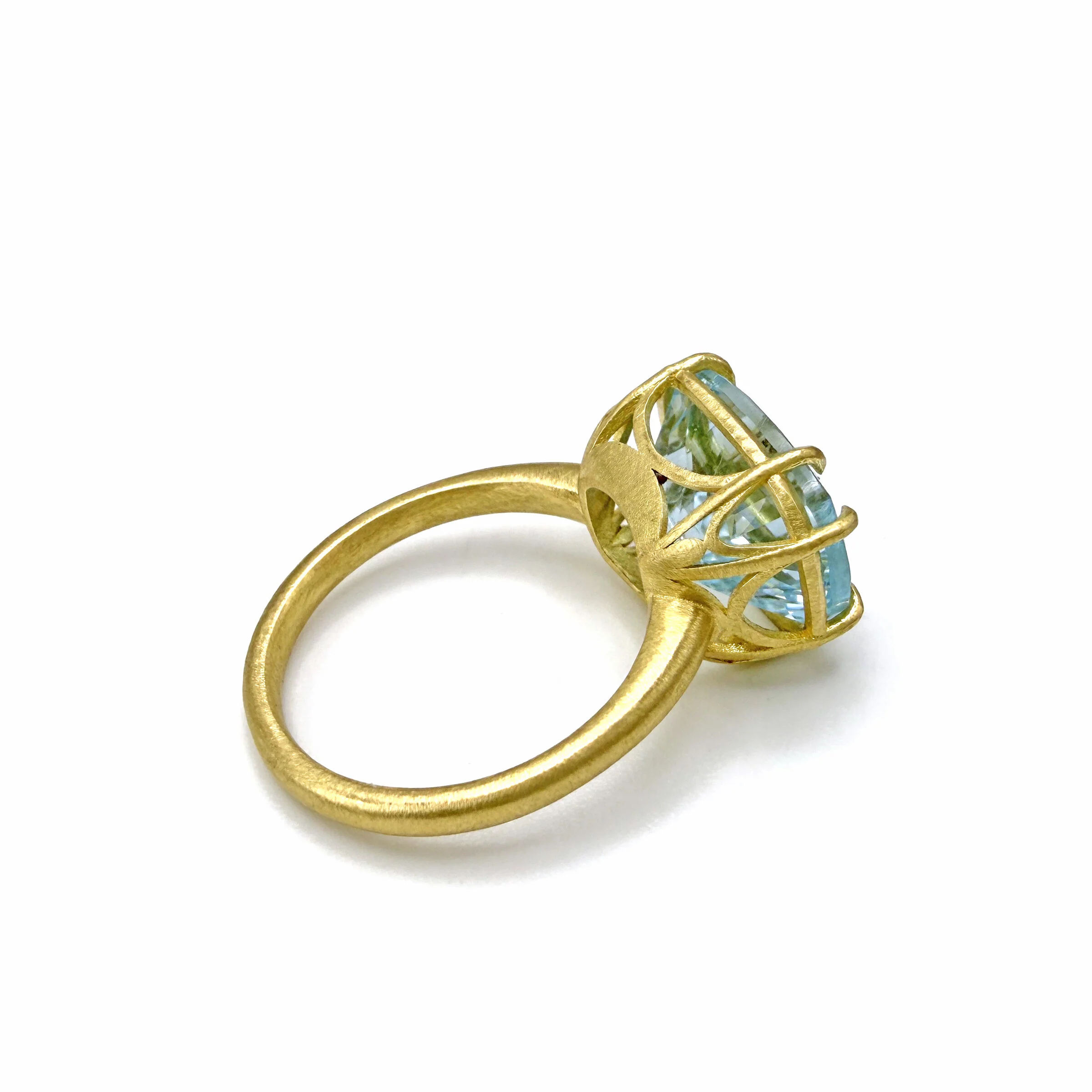Cushion-Cut Aquamarine Aqueduct Ring - Image 4