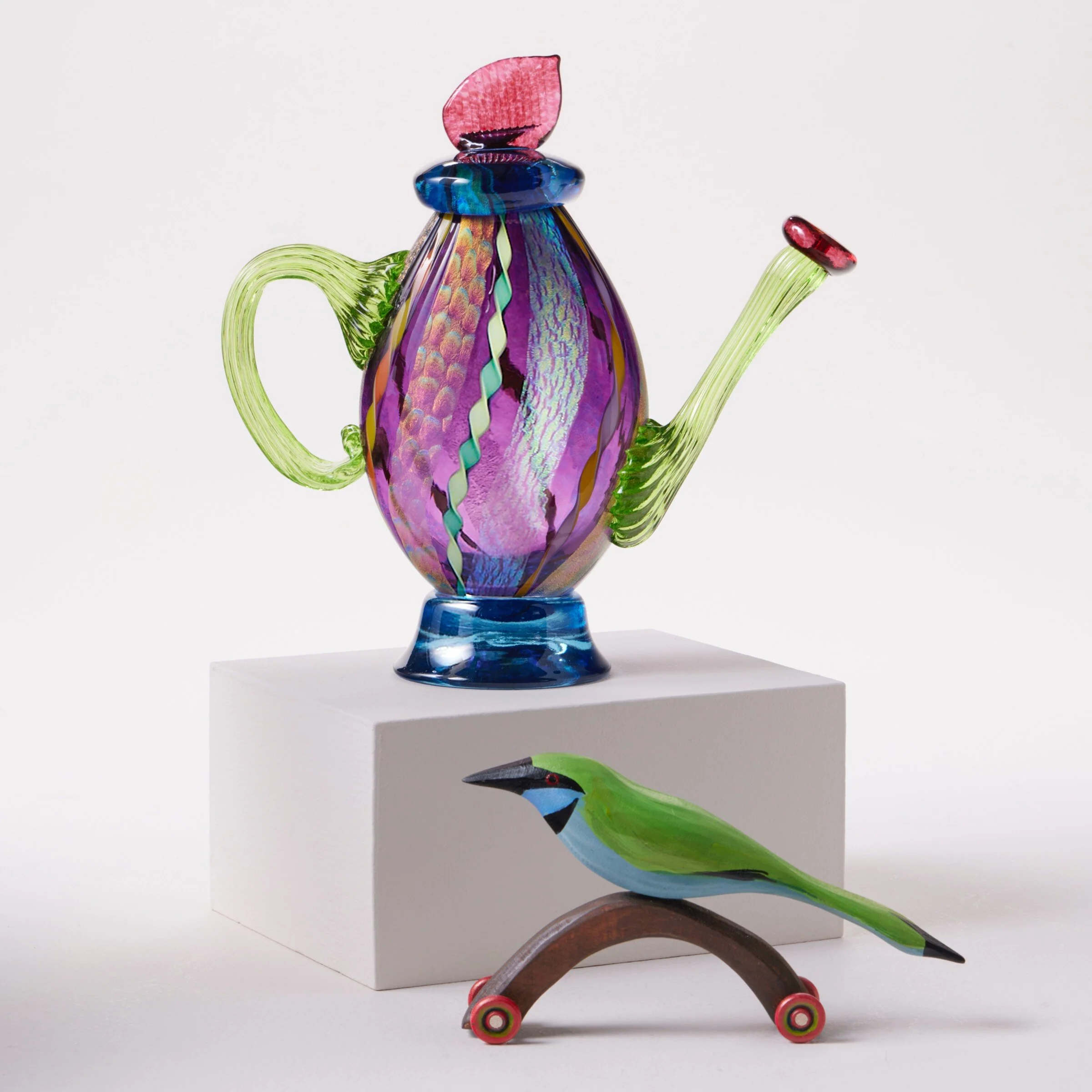 Dichro Cane Teapot in Amethyst - Large