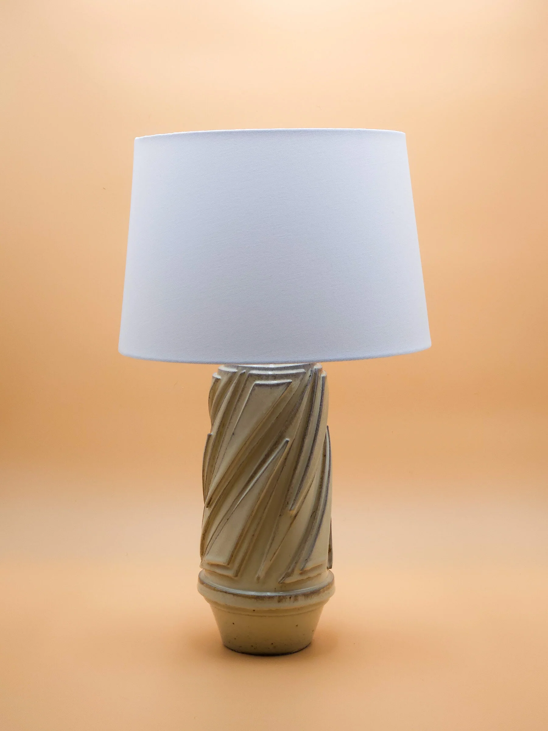 Dynamo Table Lamp
