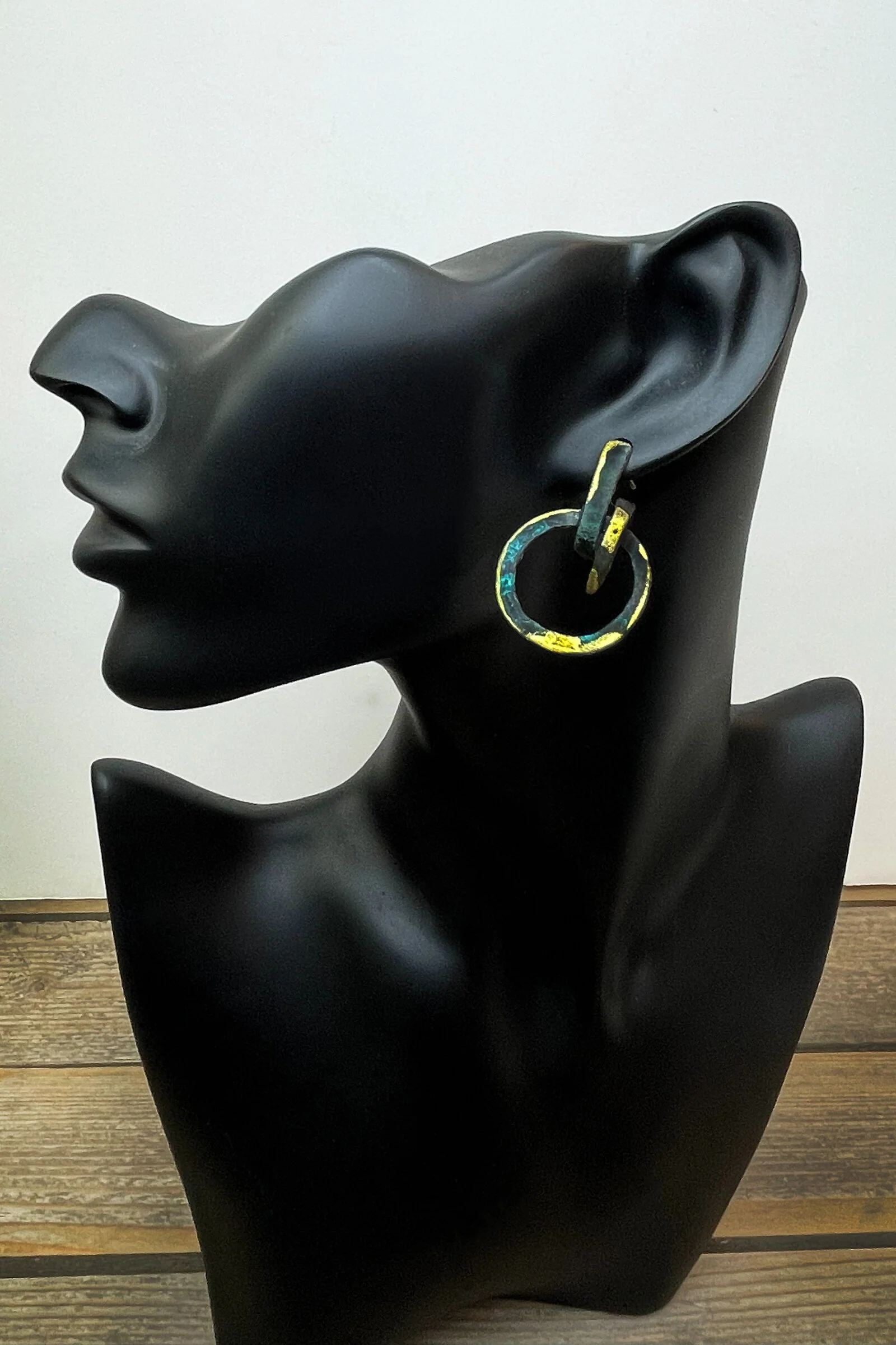 Echo Shapes Earrings - Image 4
