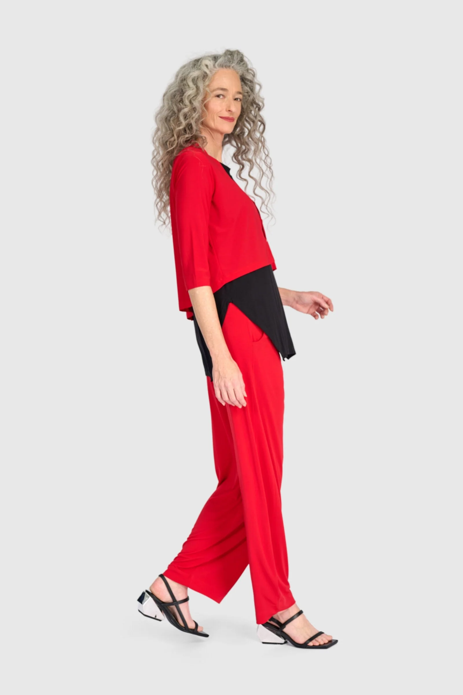 Essential Slinky Cropped Cardigan - Red - Image 3