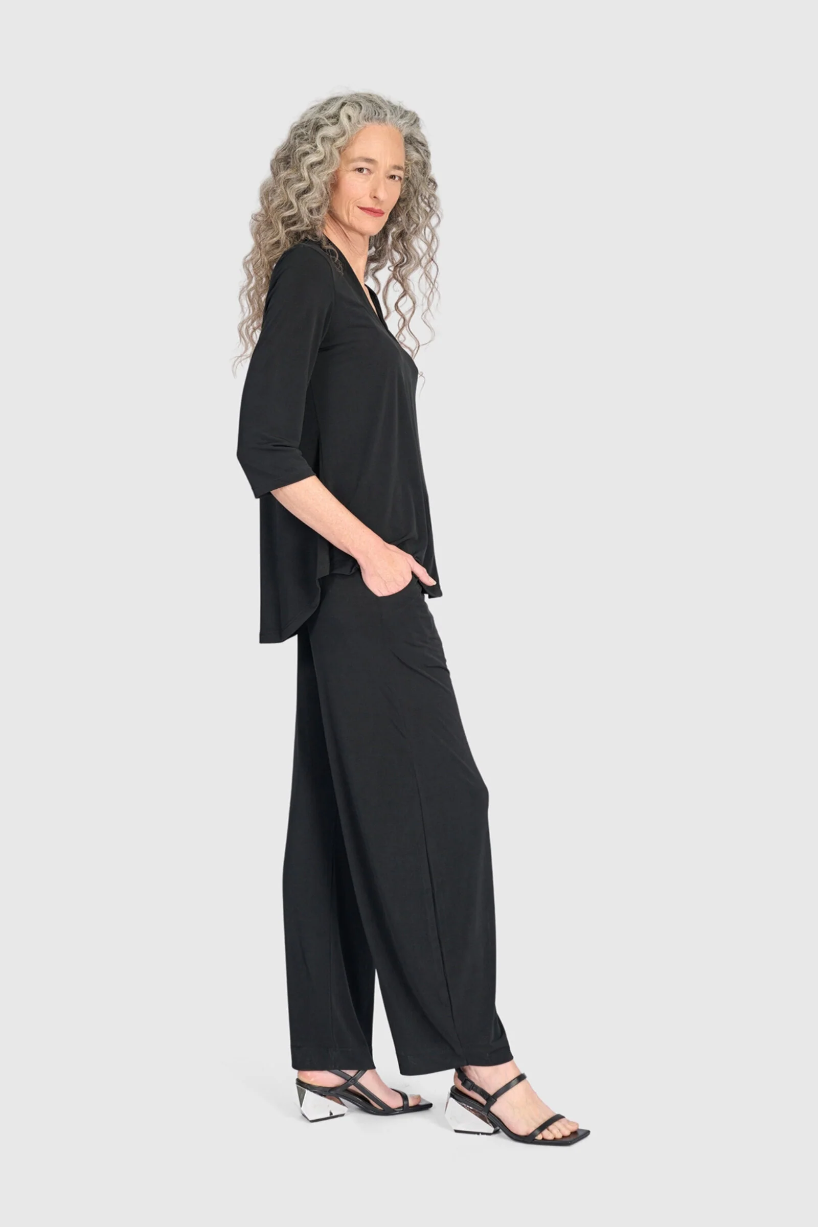 Essential Slinky V-neck Top - Image 3