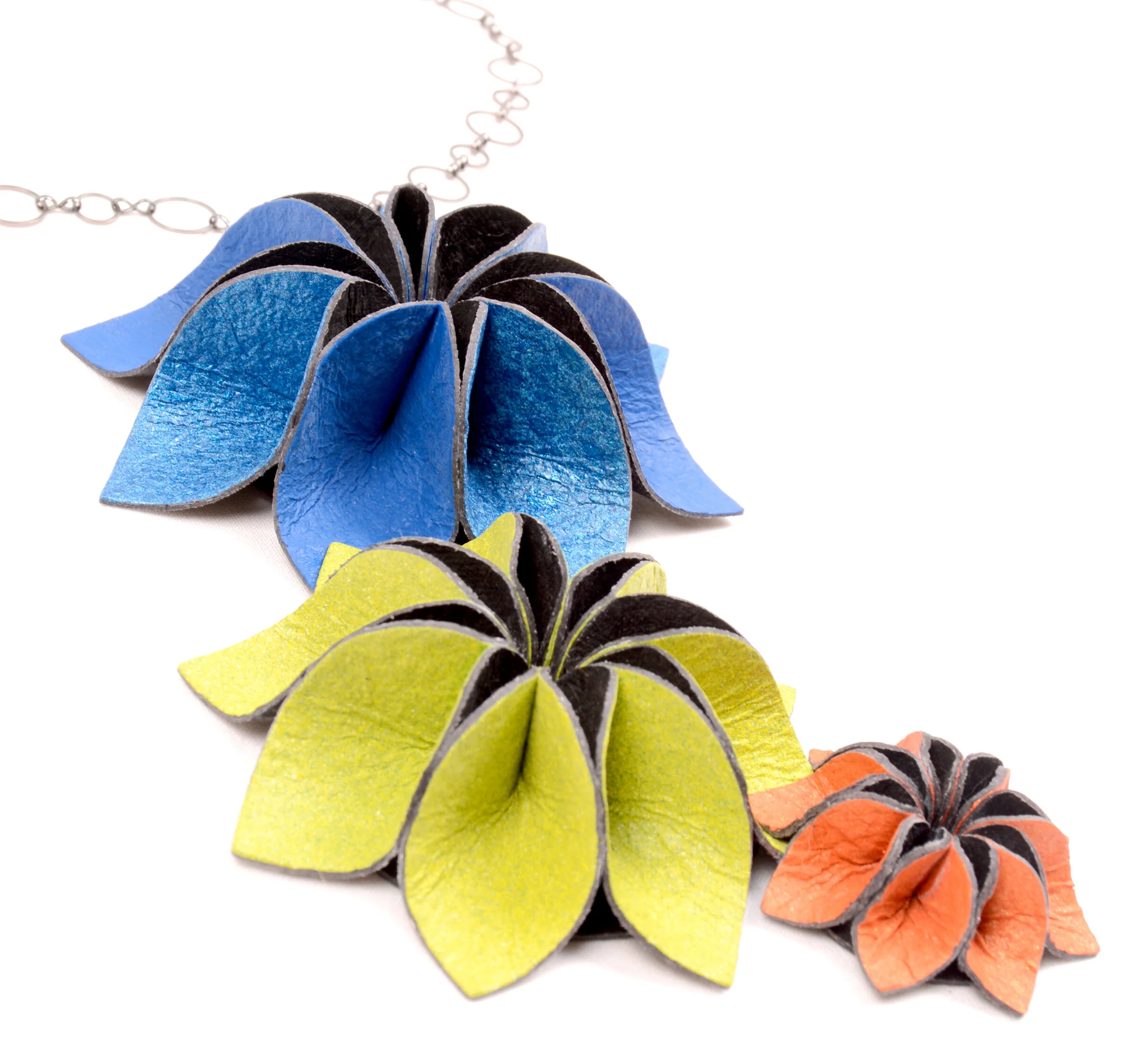 Etta's Pointe Necklace - Image 3