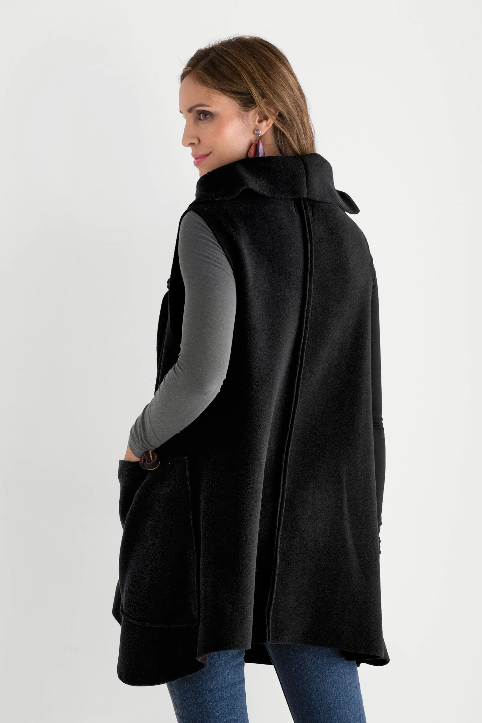 Cozy Knots Fleece Vest - Image 3