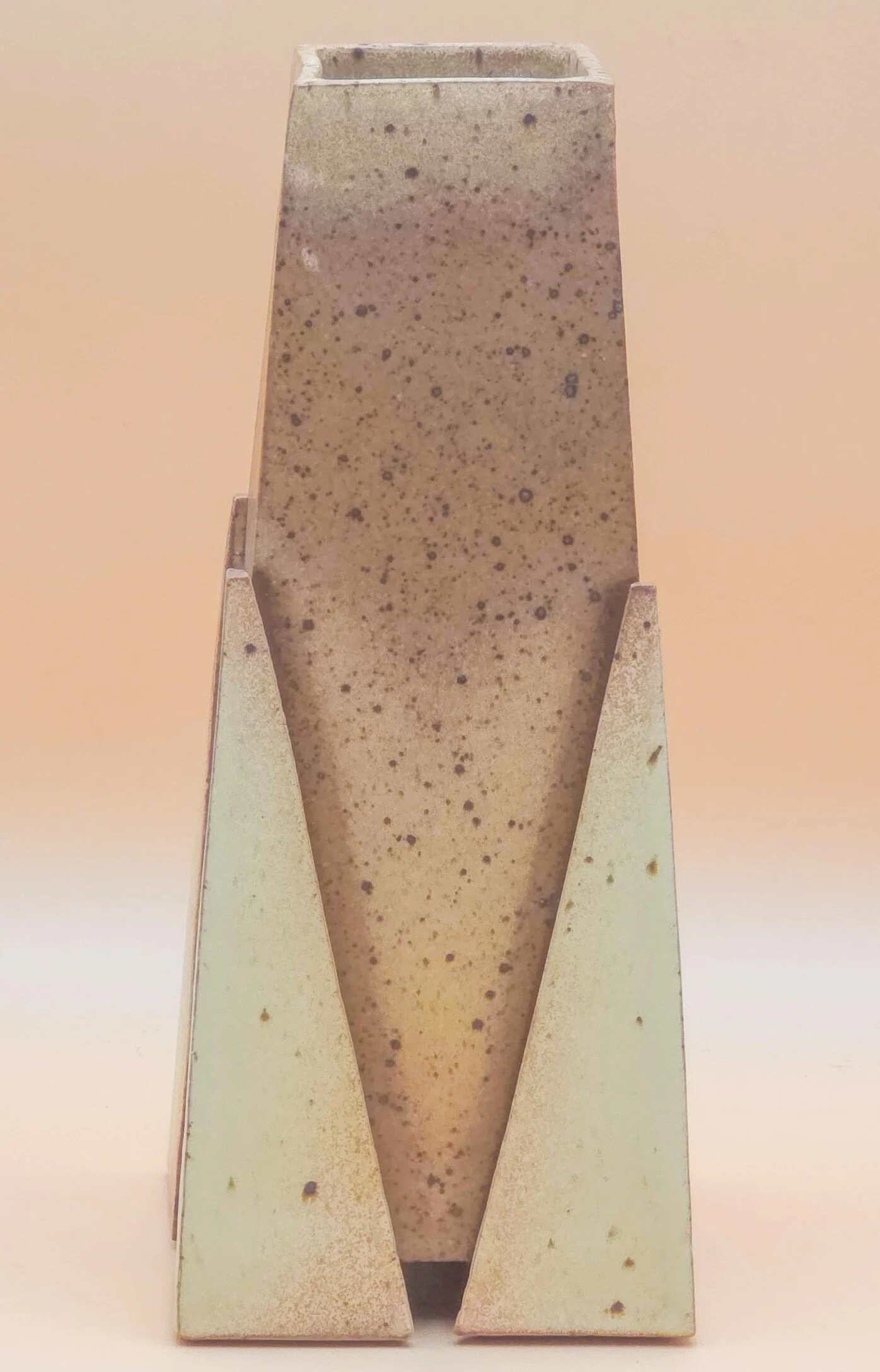 Floating Corners - Image 3