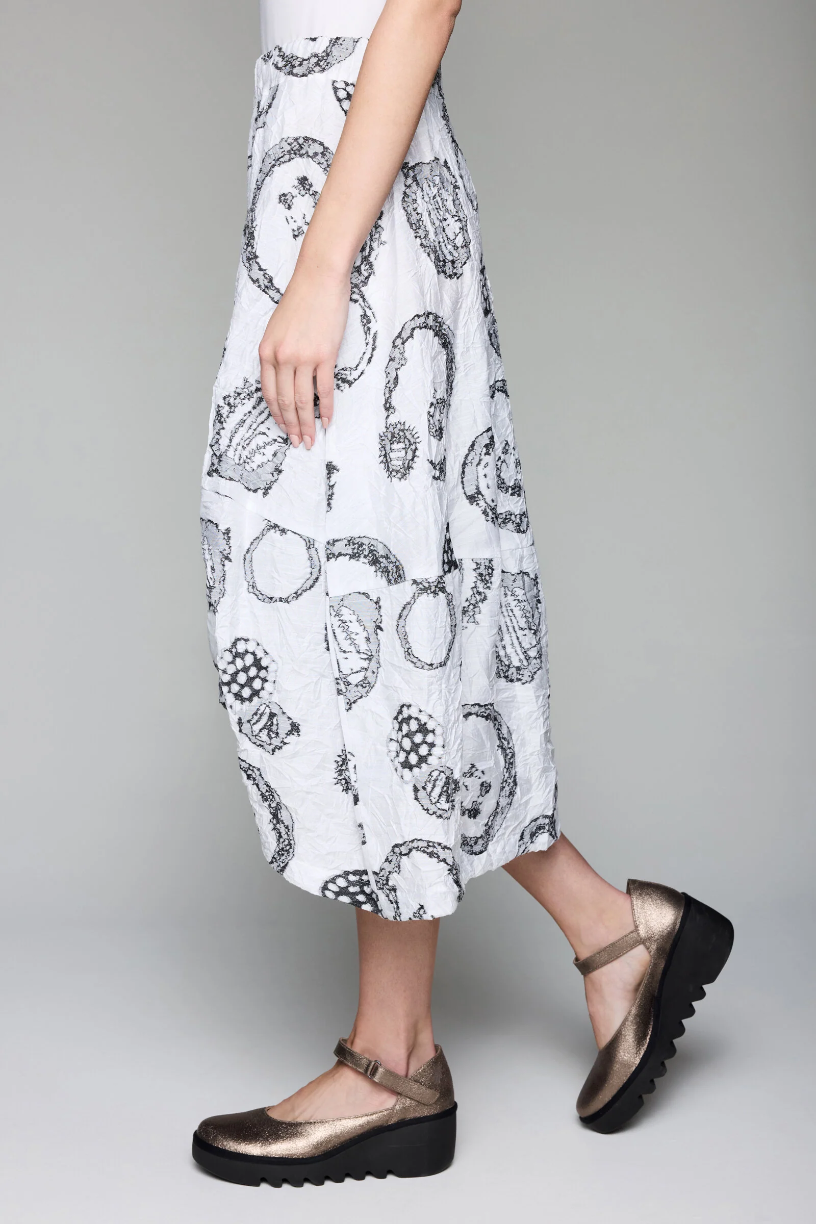 Frankie Skirt - Onyx Orb - Image 4
