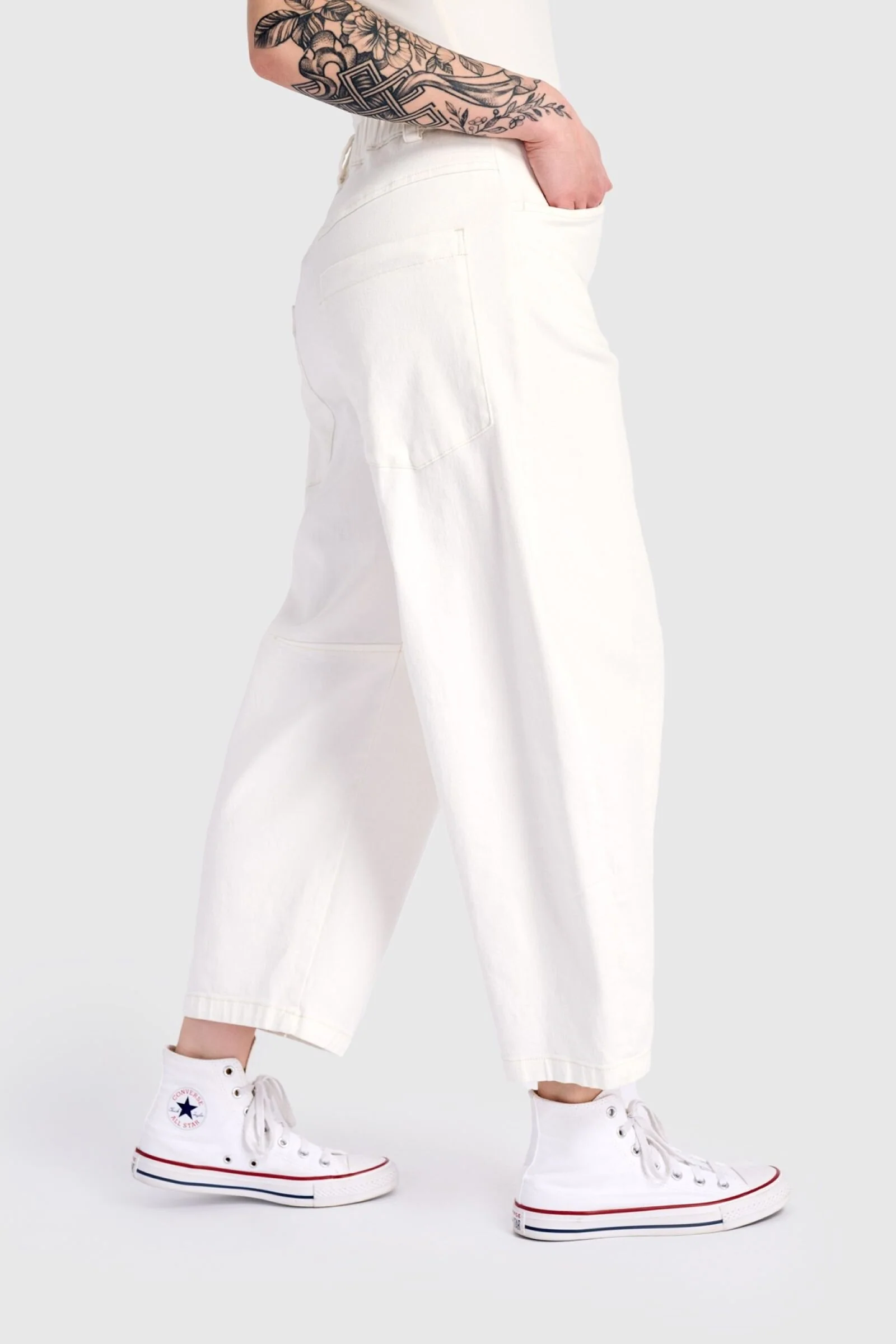 Go-To Barrel Pants - White - Image 2