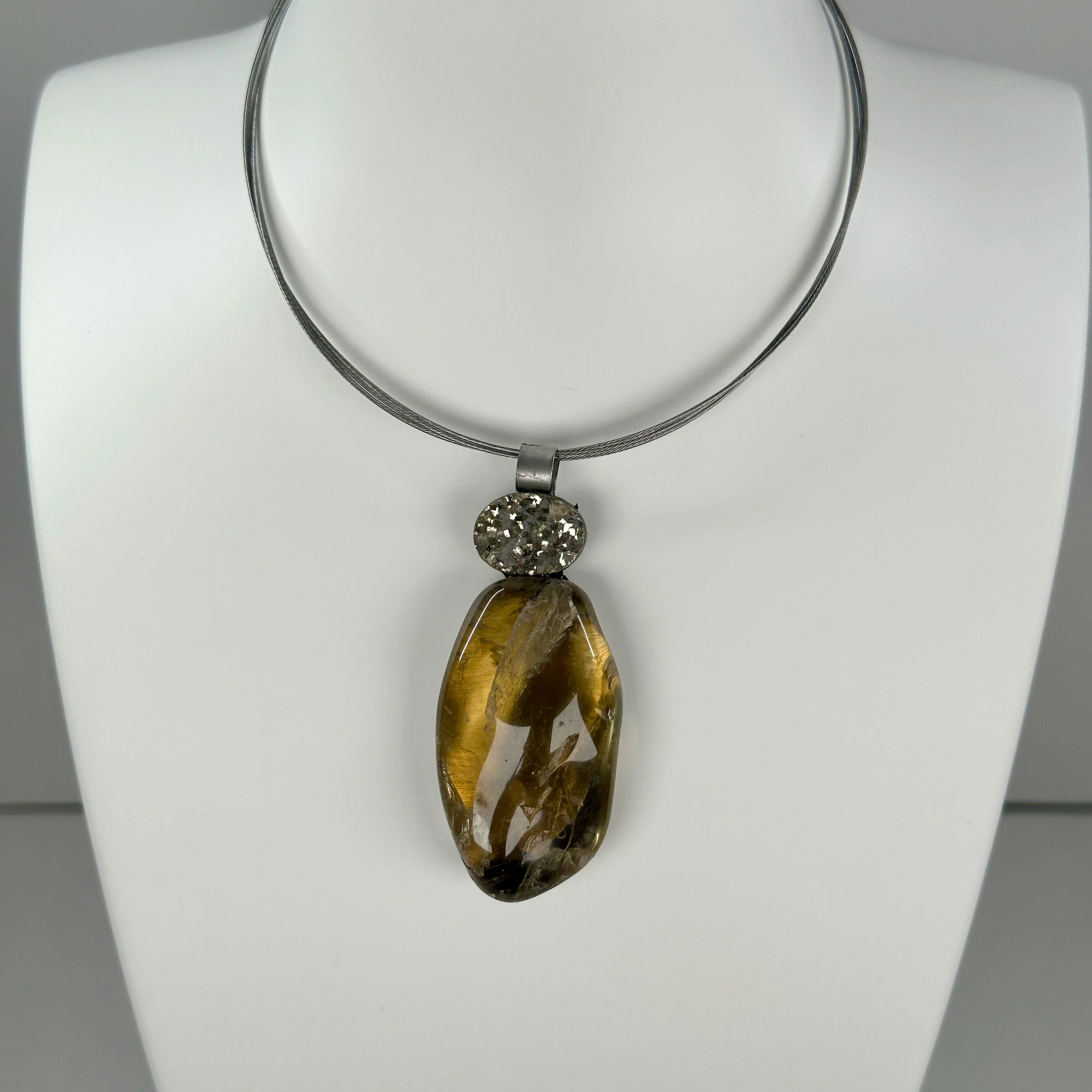 Gold Aura Pendant - Image 2