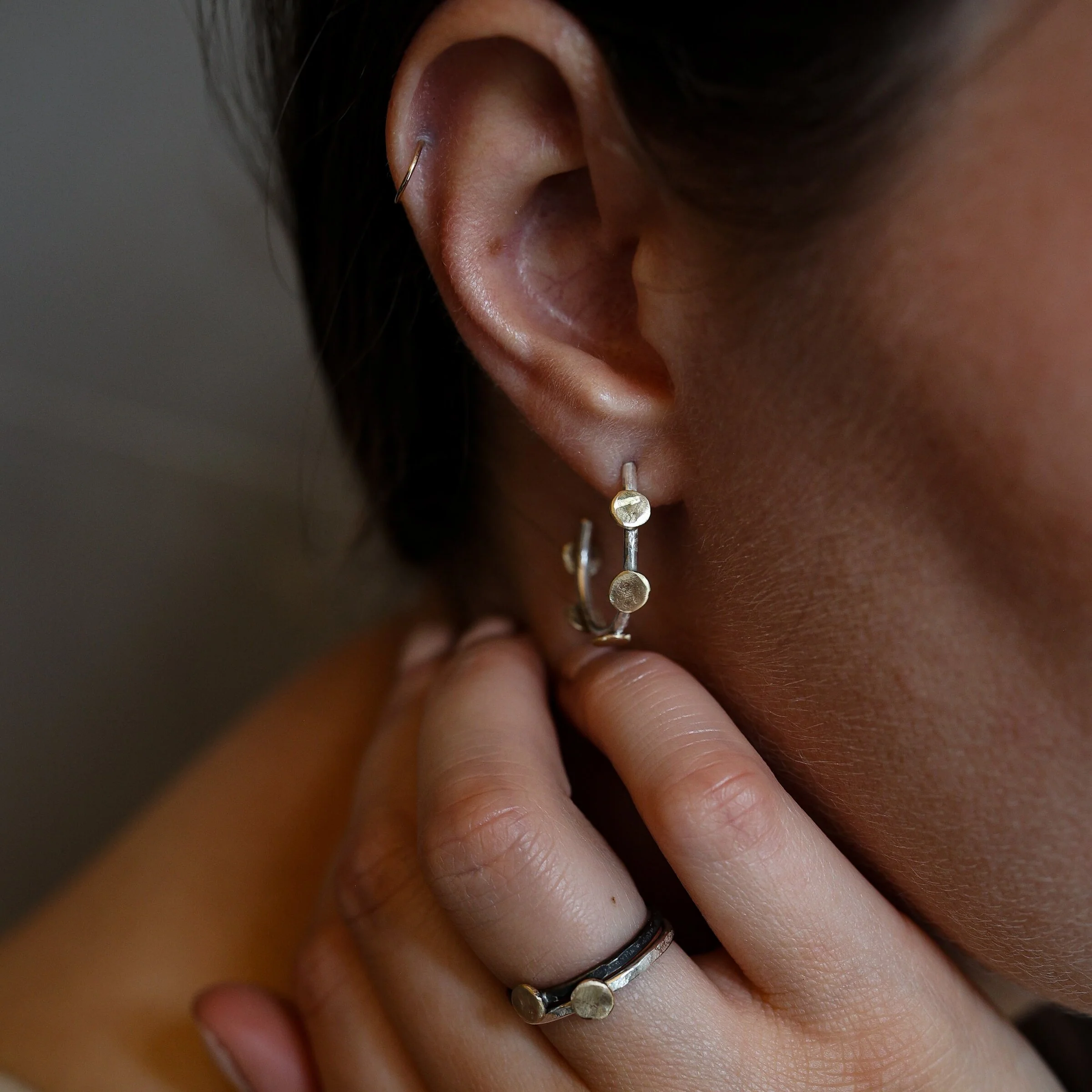 Gold Dotted Hoop Earrings - Bright Silver - Image 2