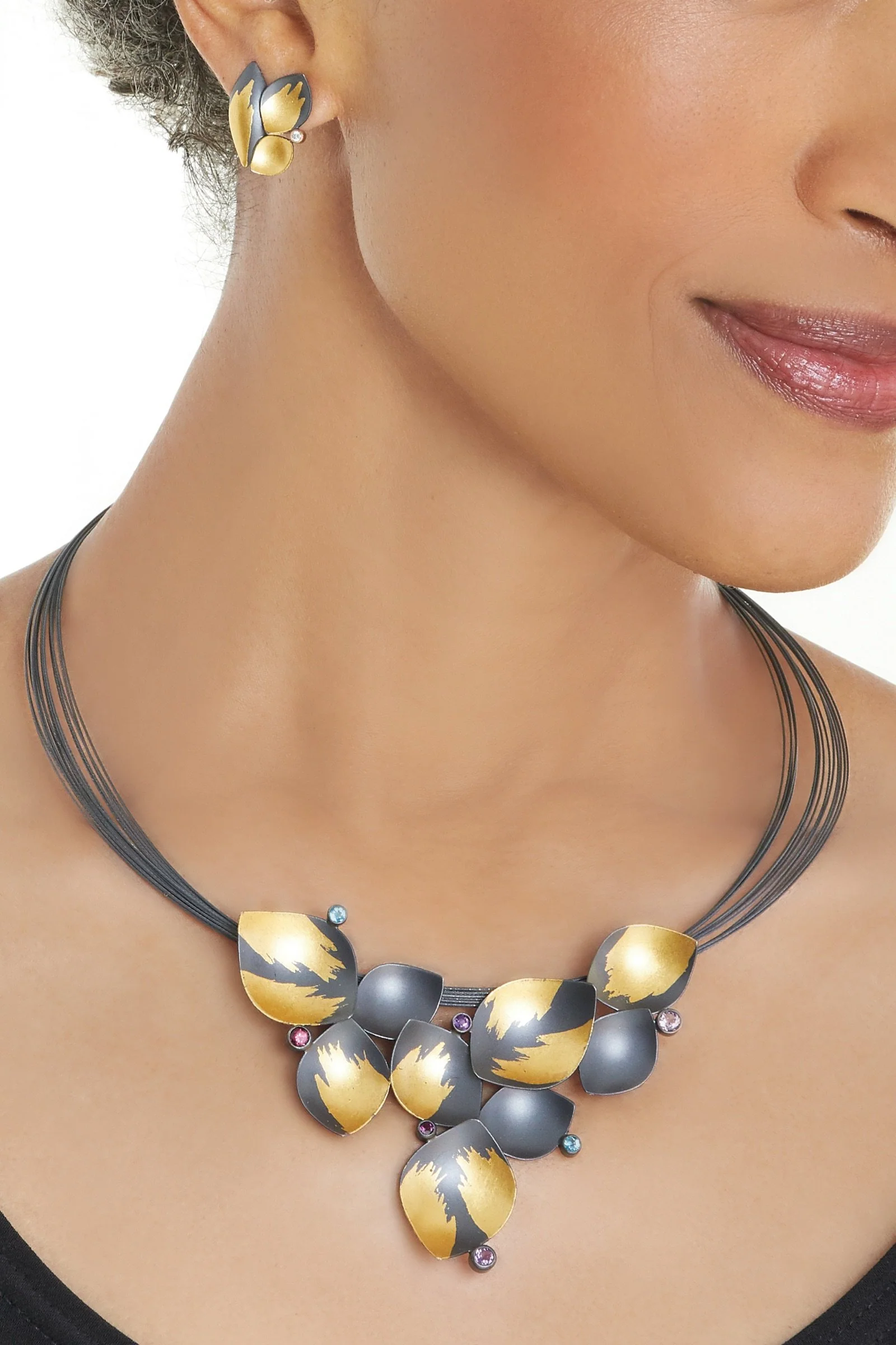 Lotus Gems Necklace II - Image 2
