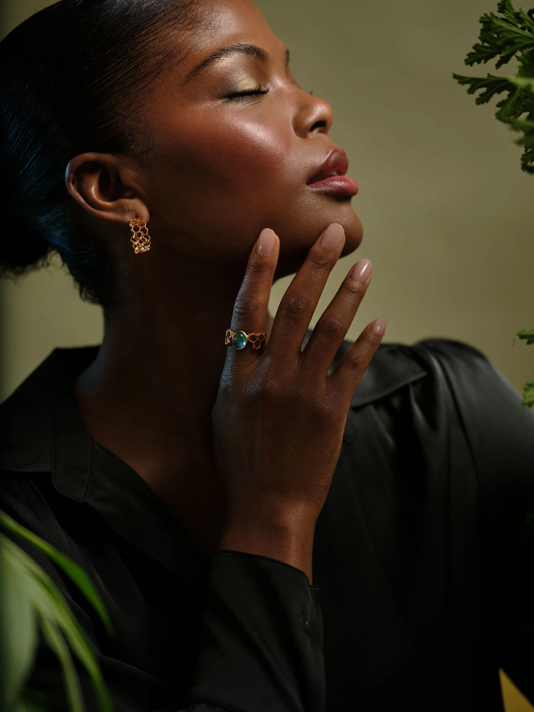 Honeycomb Hoop Earrings - Image 4