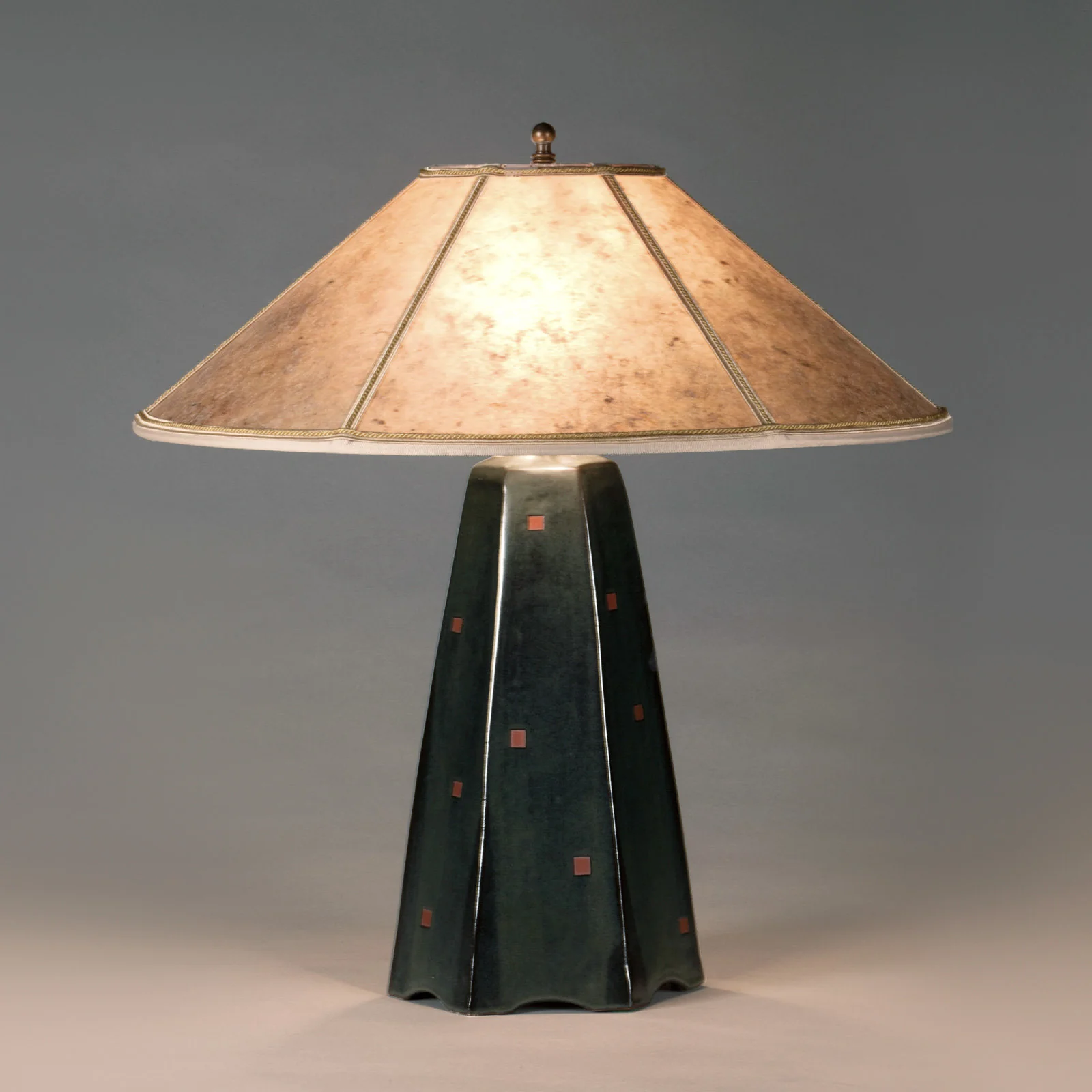 Hopewell Lamp in Onyx Glaze/Rust Squares with Silver Mica Shade - 20" Rust Squares with Silver Shade