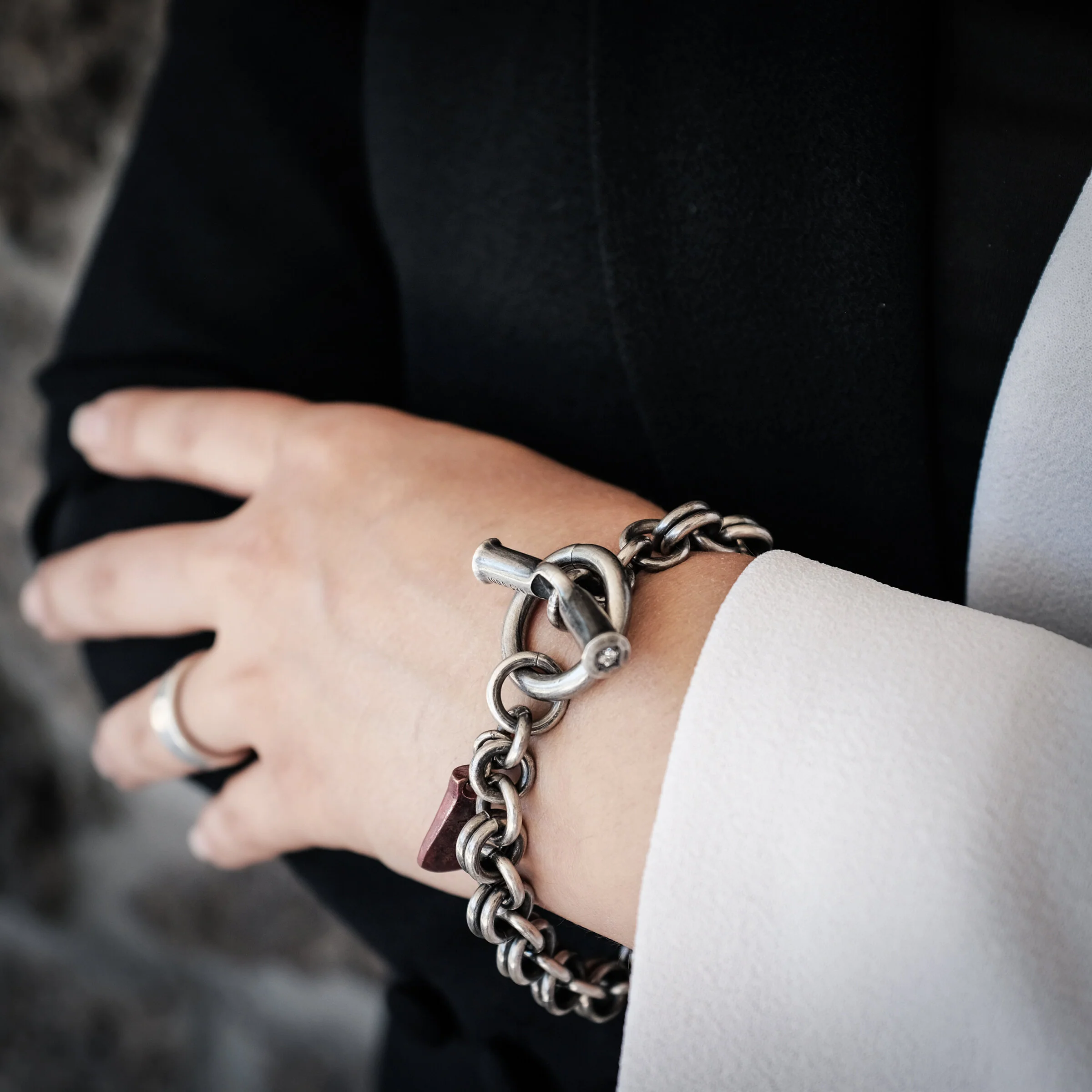 Iconic Chain Bracelet - Image 2