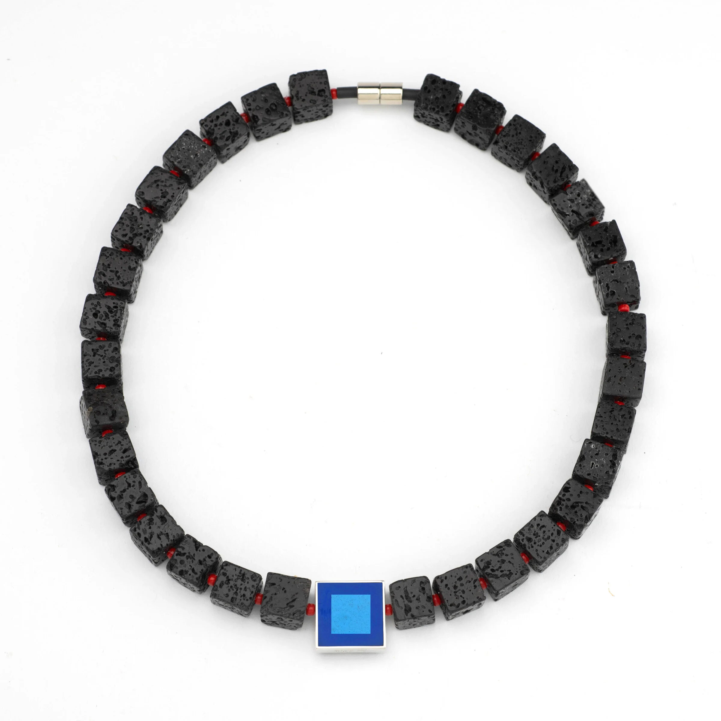Japanese Lava Necklace in Red and Black - Image 2