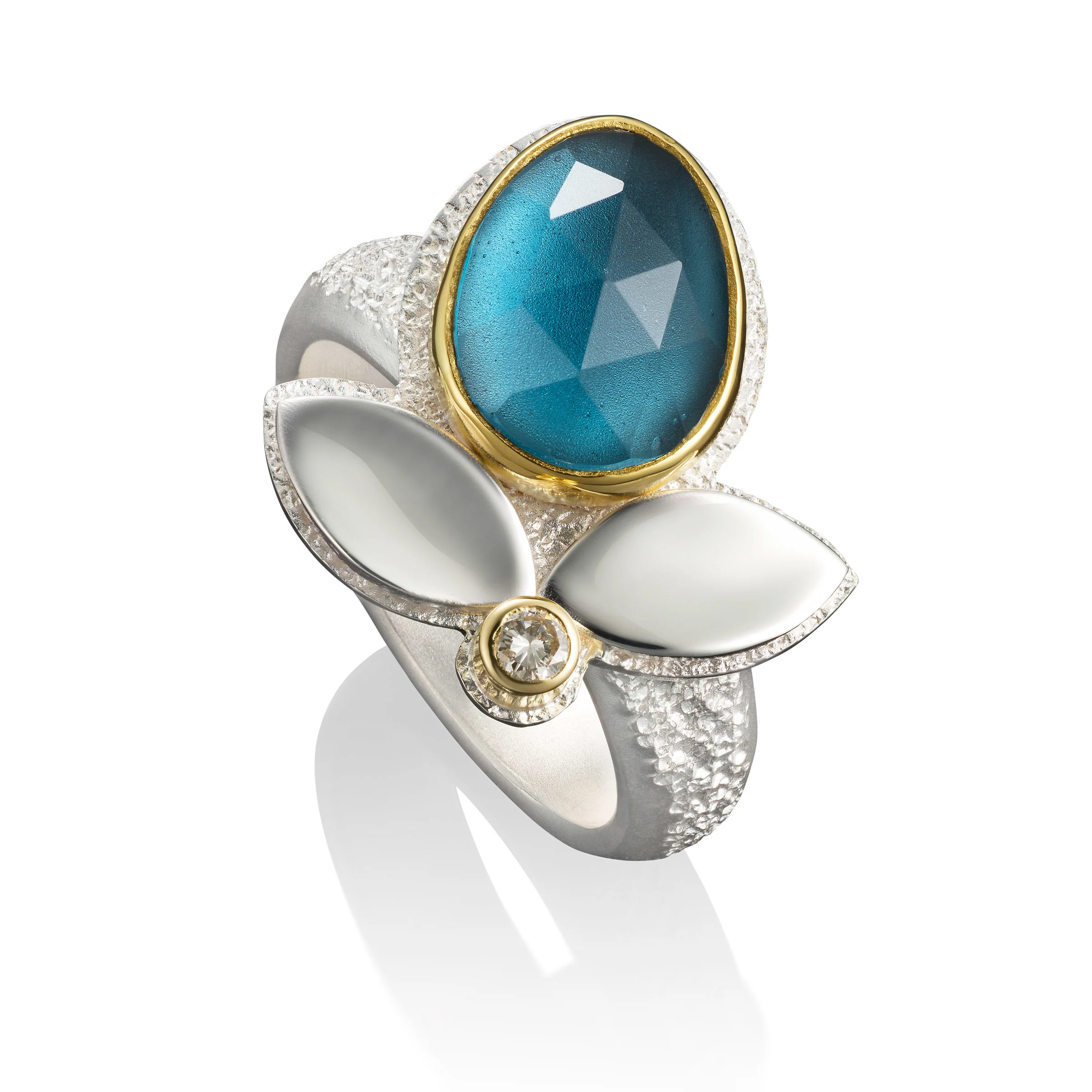 Leaf Ring with Diamond - Silver/Blue Topaz