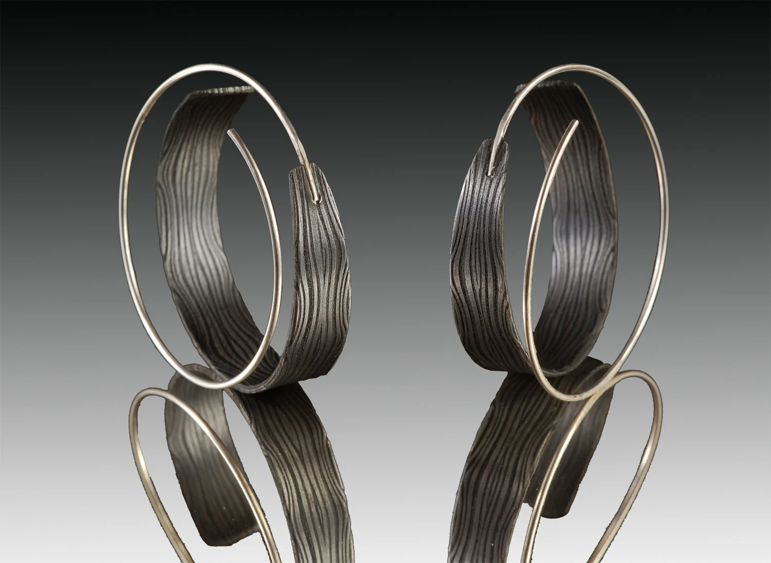 Loopy Hoops Earrings - Silver