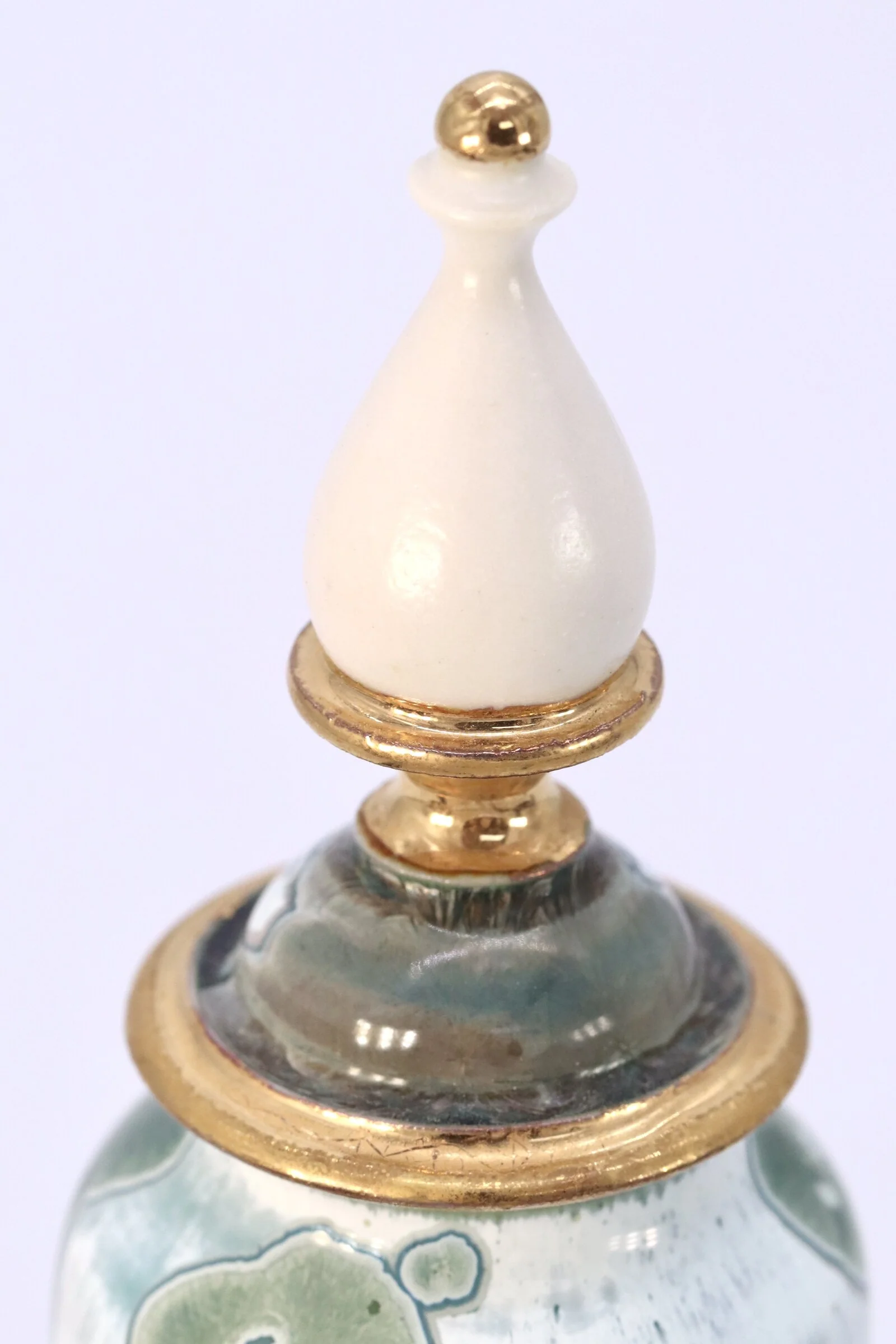 Miniature Crystalline Green and Gold Jar - Image 3