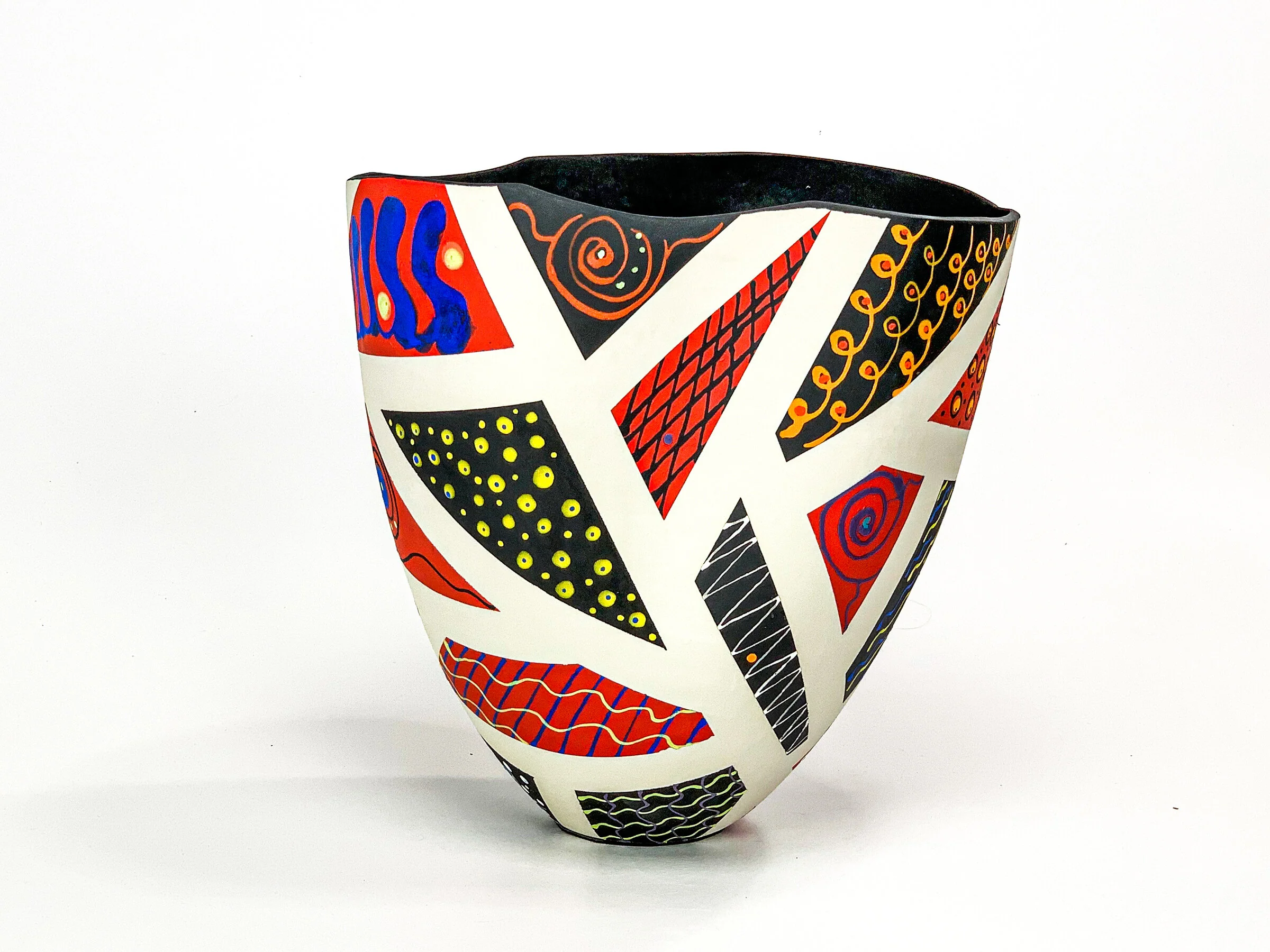Patchwork in Red and Black - Image 13