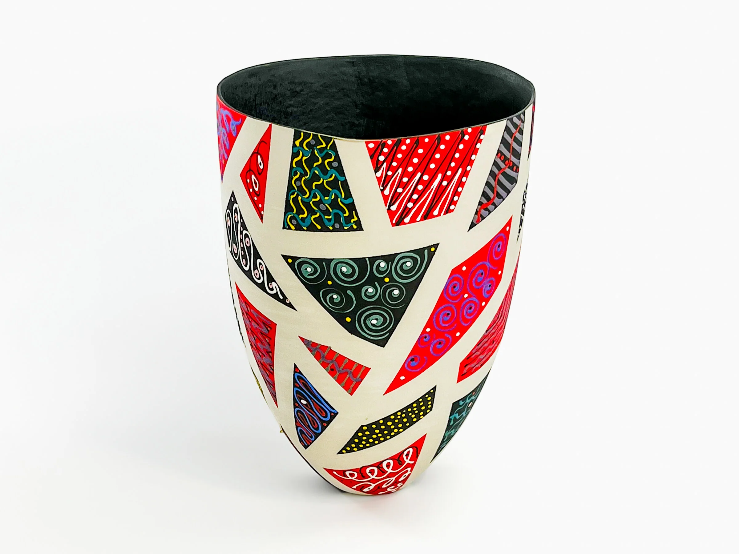 Patchwork in Red and Black - Image 34