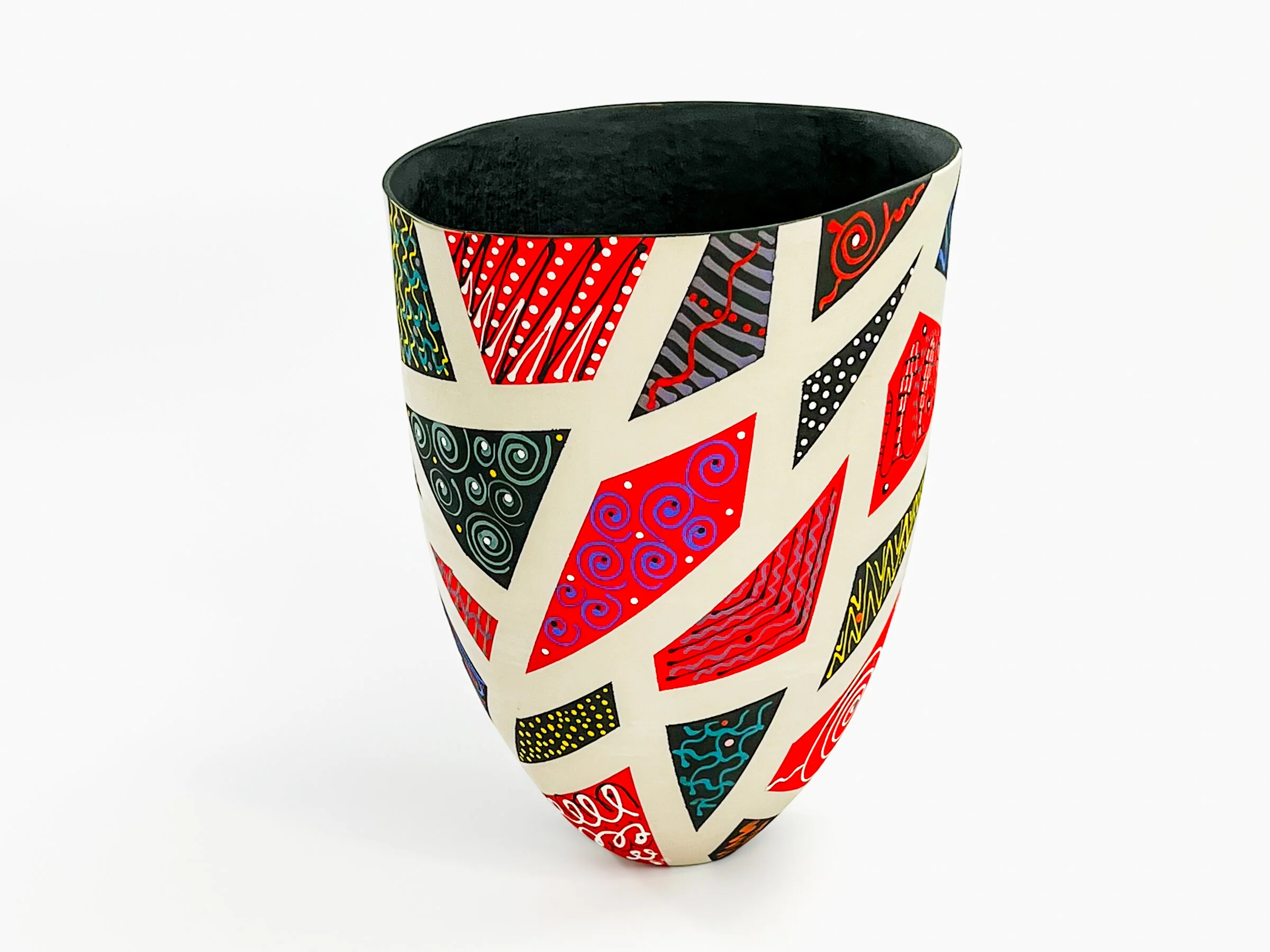 Patchwork in Red and Black - Image 36