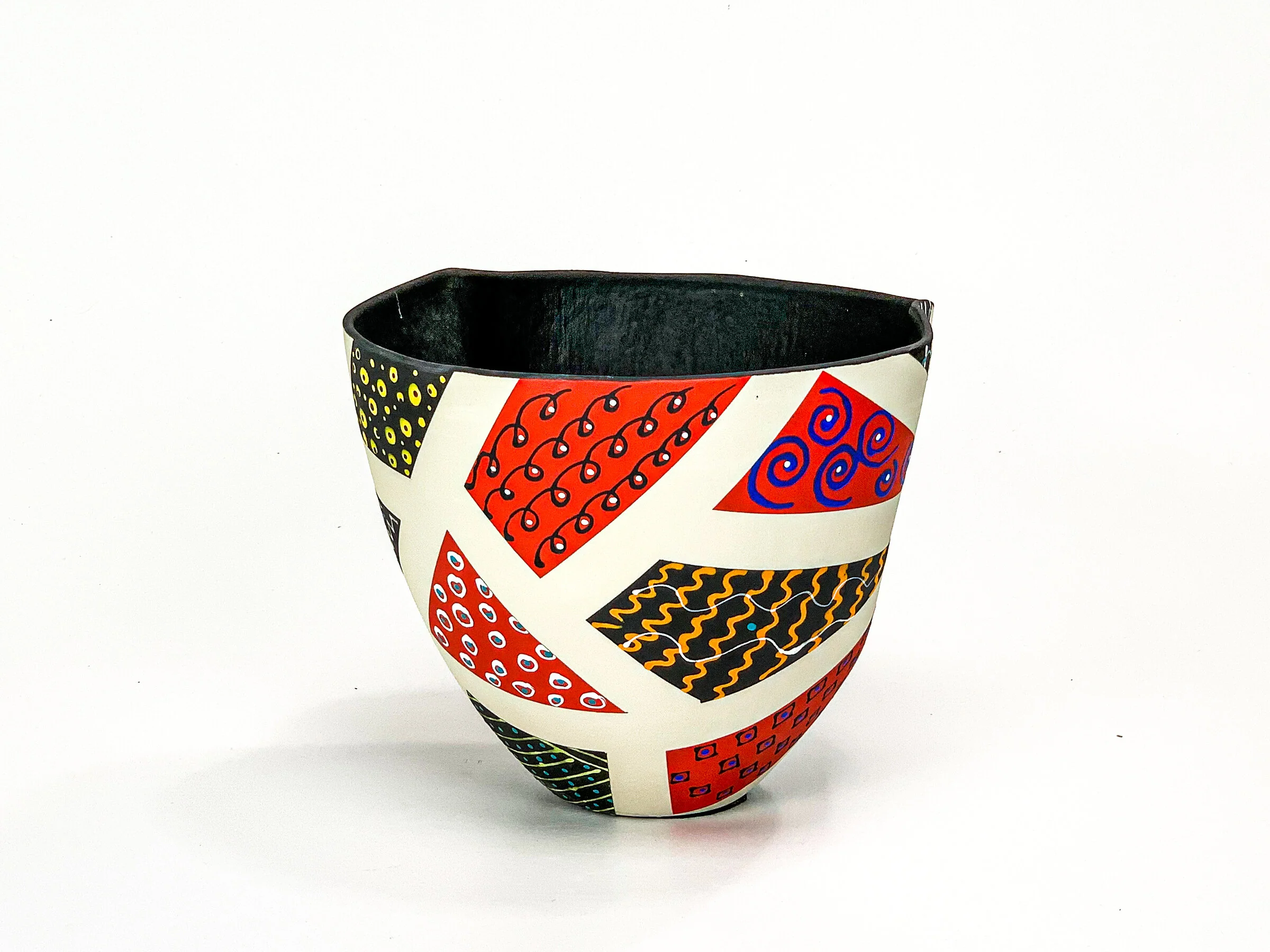 Patchwork in Red and Black - Image 9