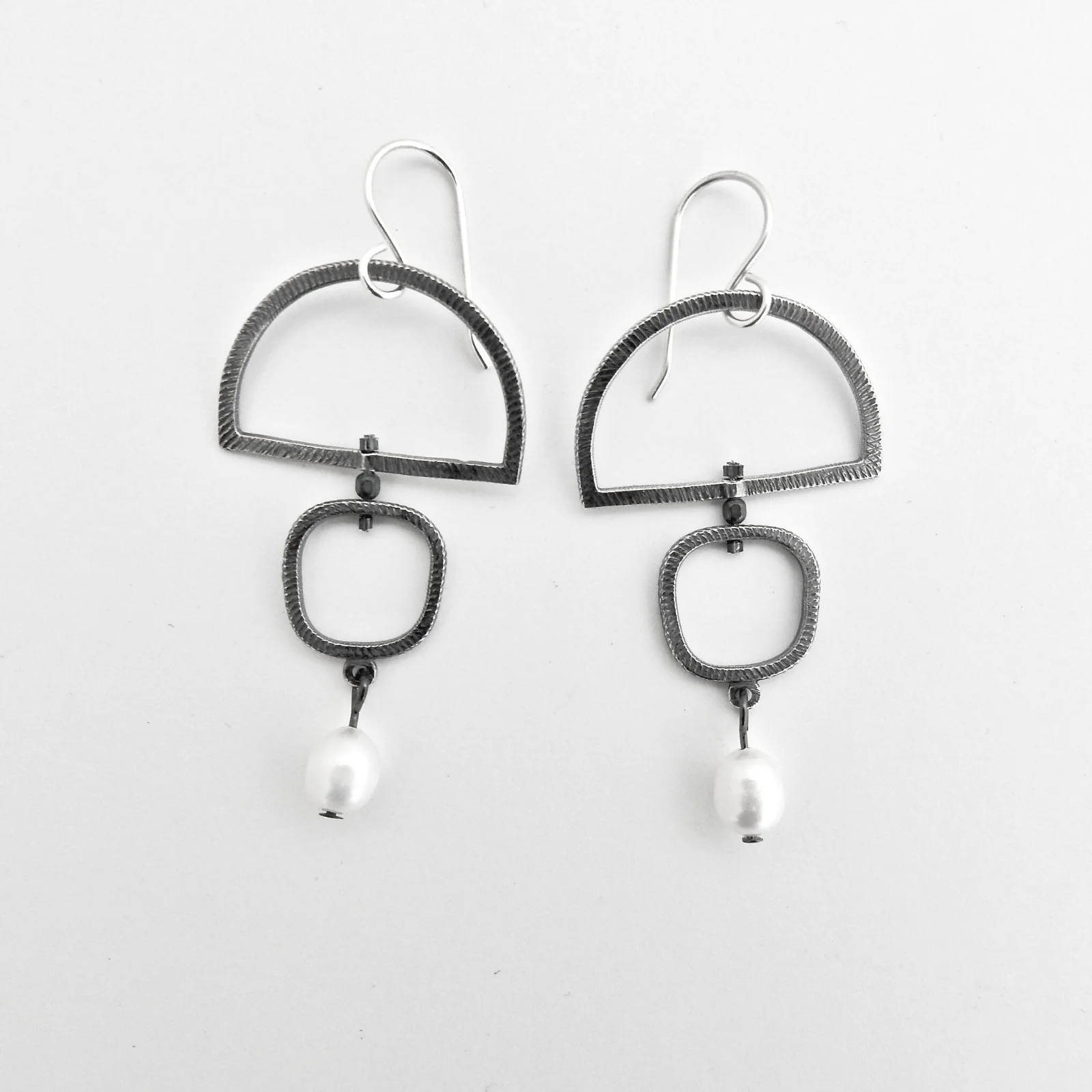 Pearl & Silver Dangle Earrings