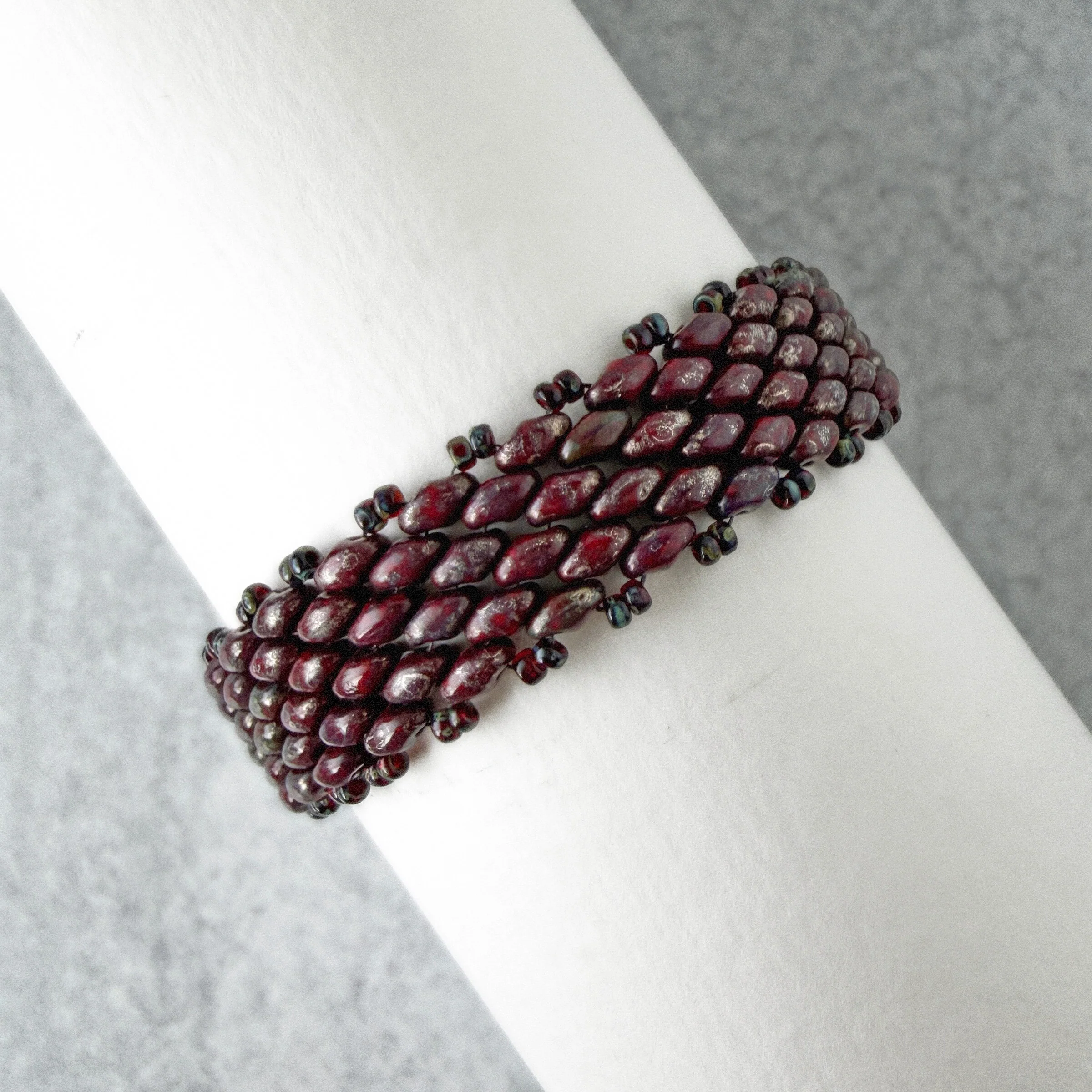 Picasso Red Bead-Woven Bracelet - Image 2