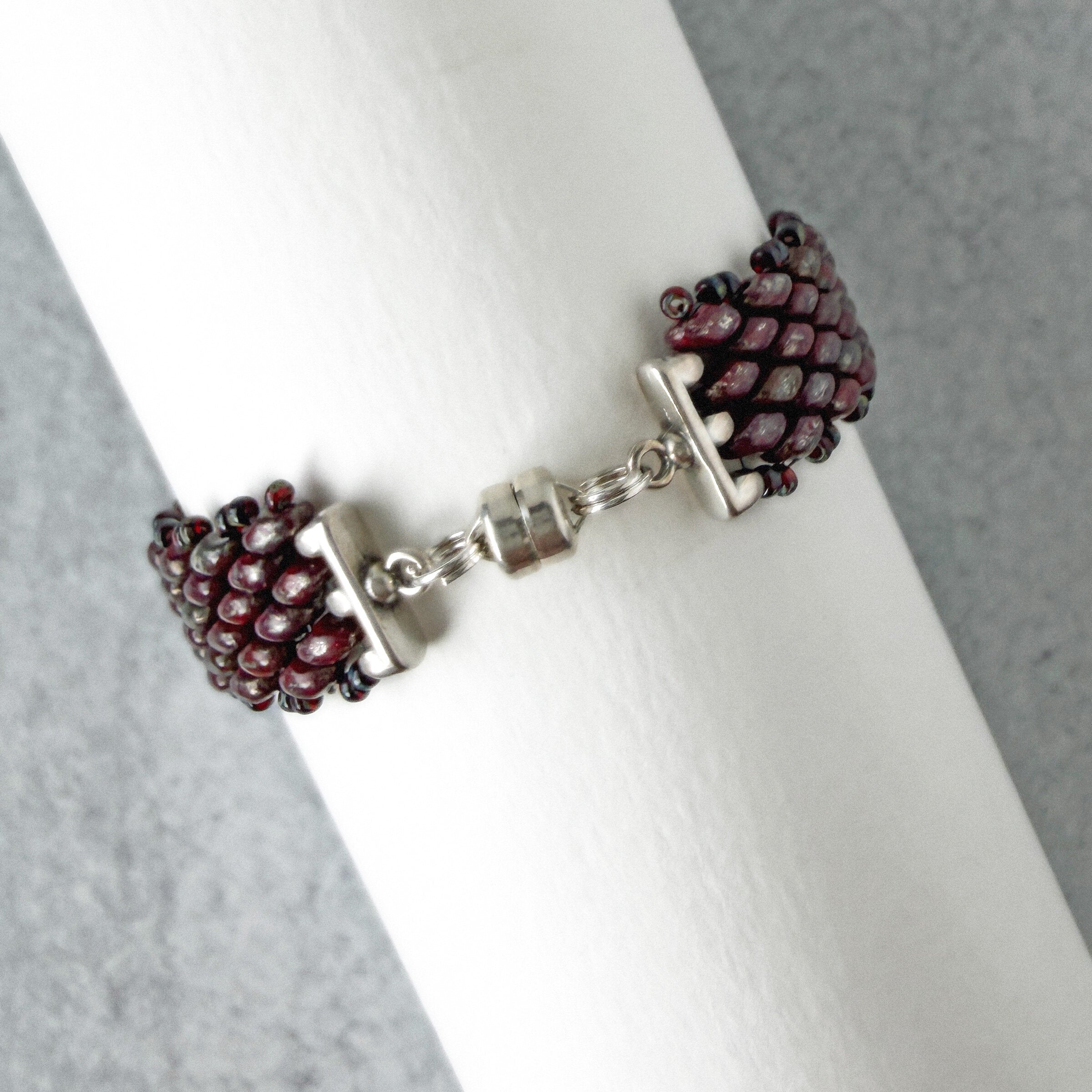 Picasso Red Bead-Woven Bracelet - Image 3