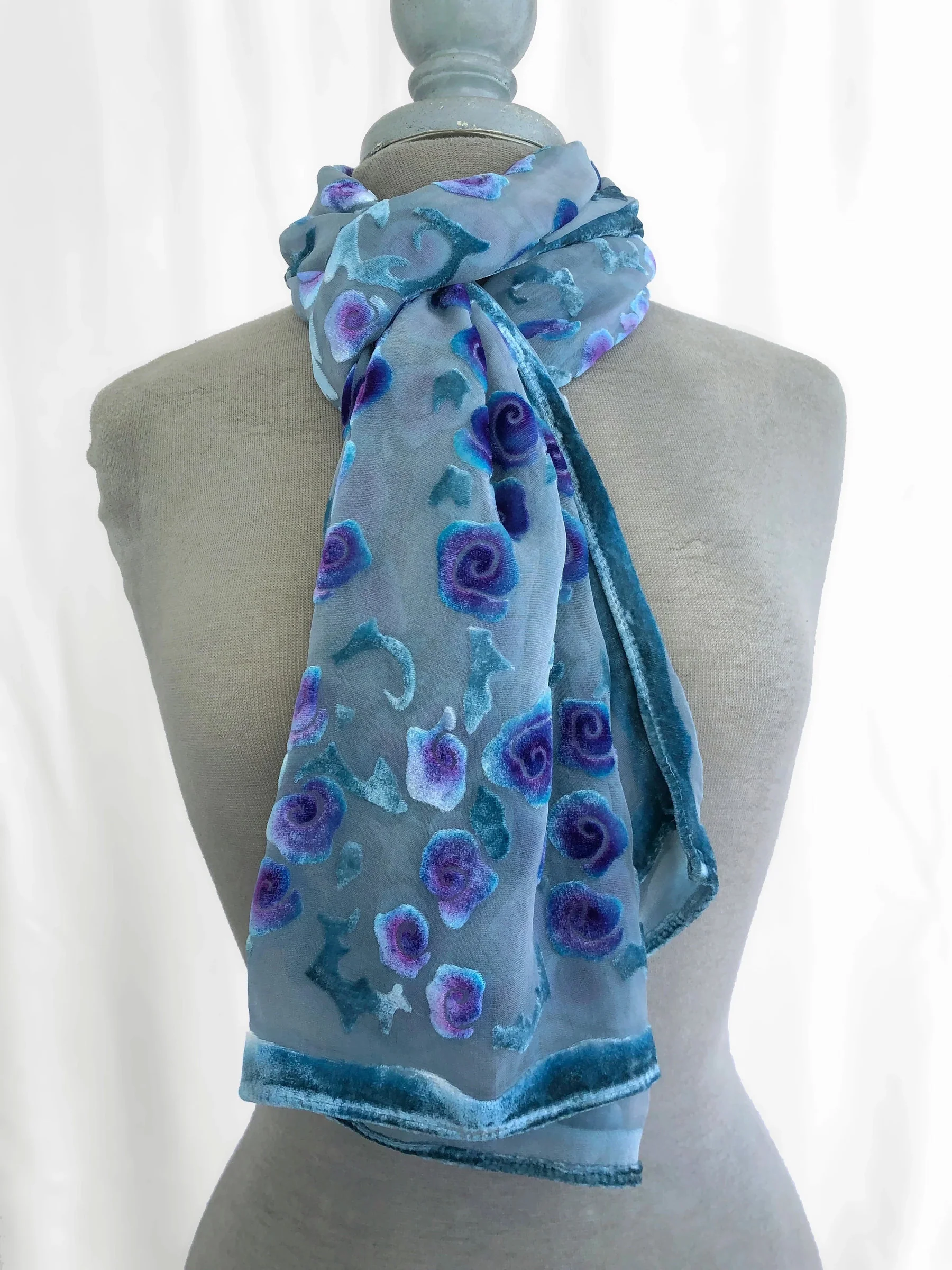 Roses Scarf/Shawl