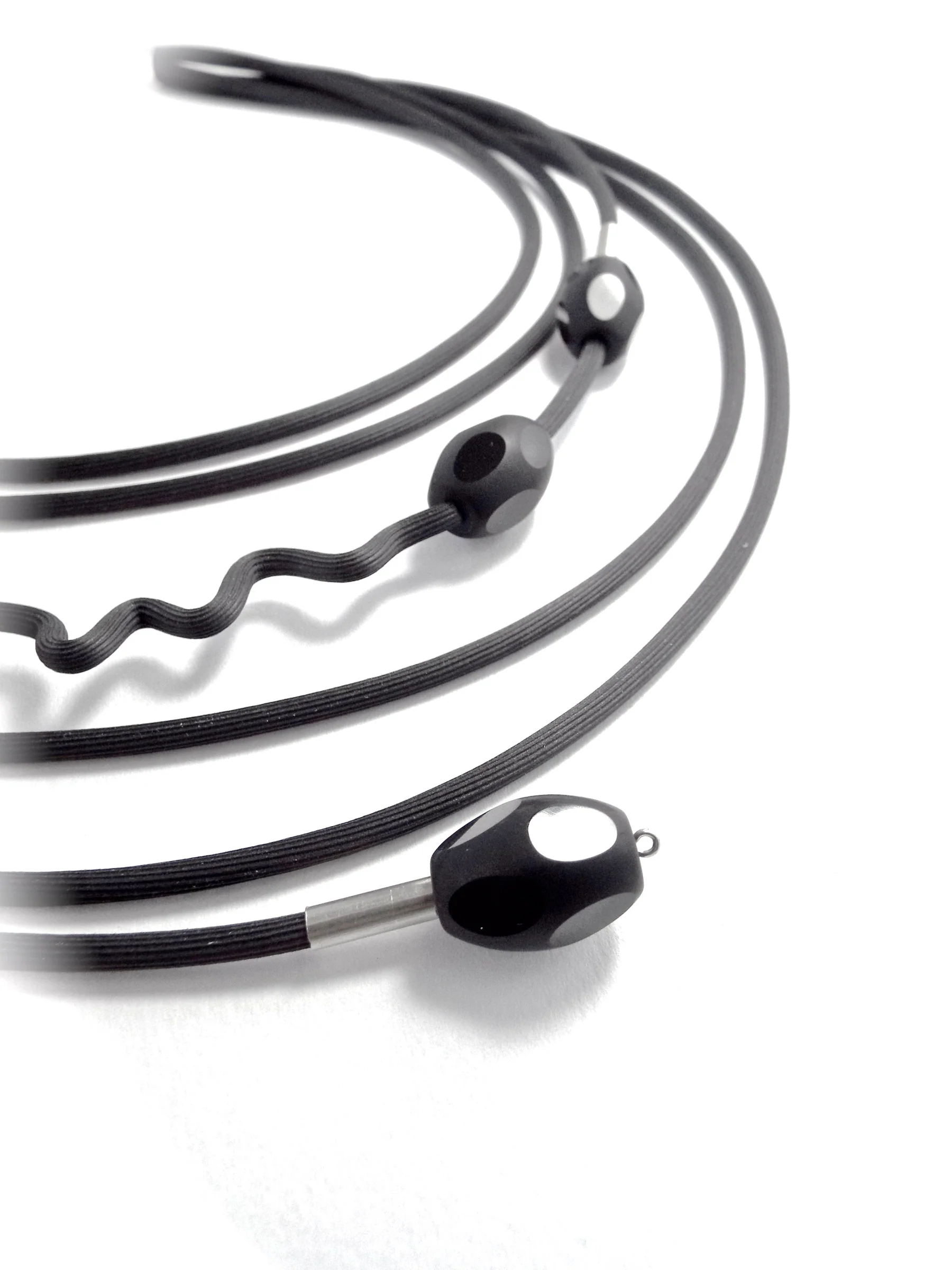 Playful Black Necklace - Image 2
