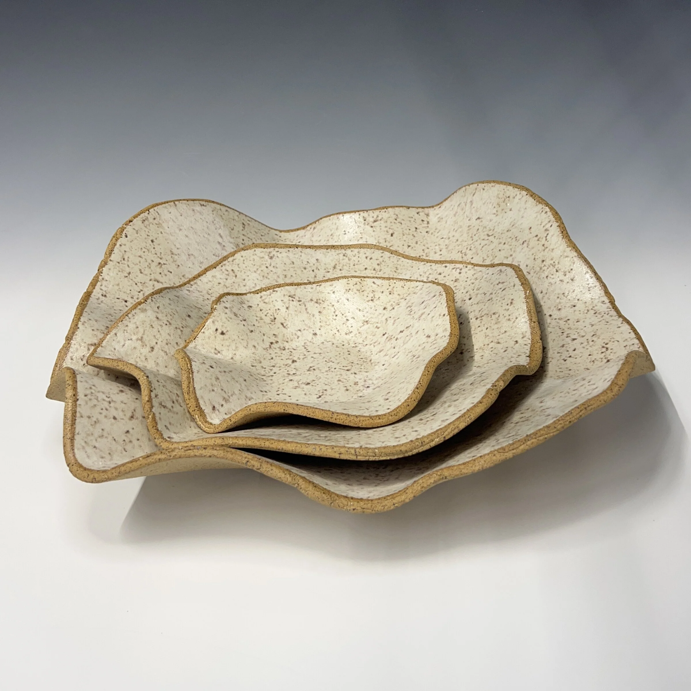 Ruffle Bowl Set - Image 3