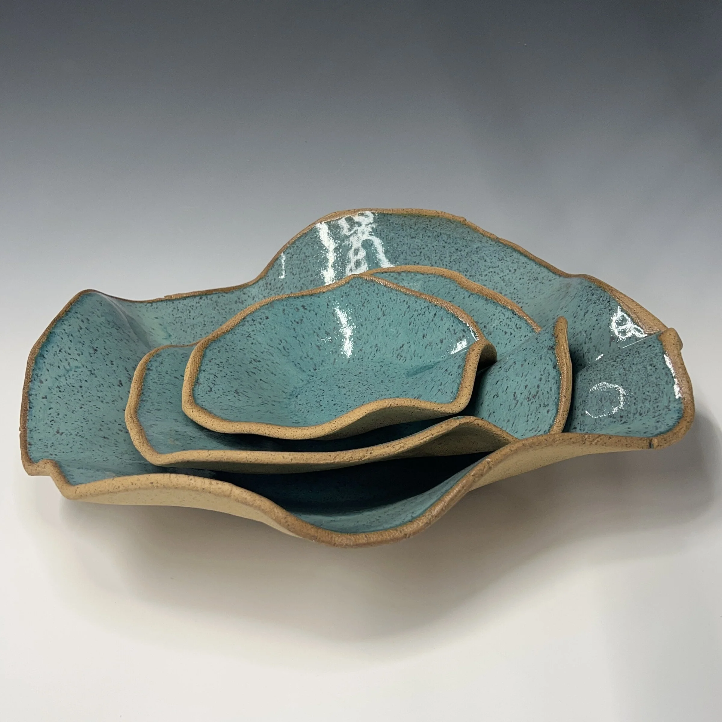 Ruffle Bowl Set - Image 2