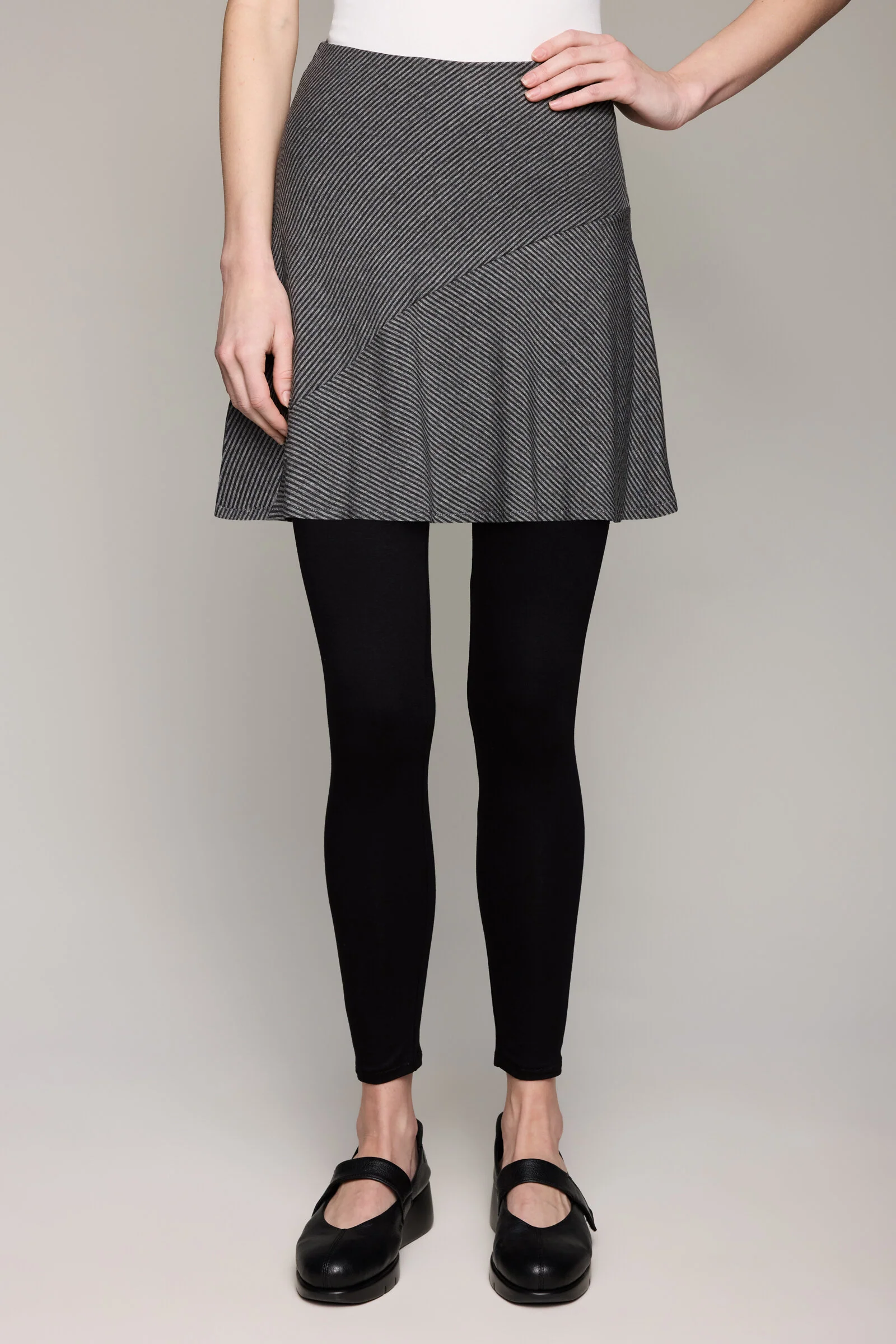 Sassy Skirted Leggings - Black/Gray Mixed Stripe