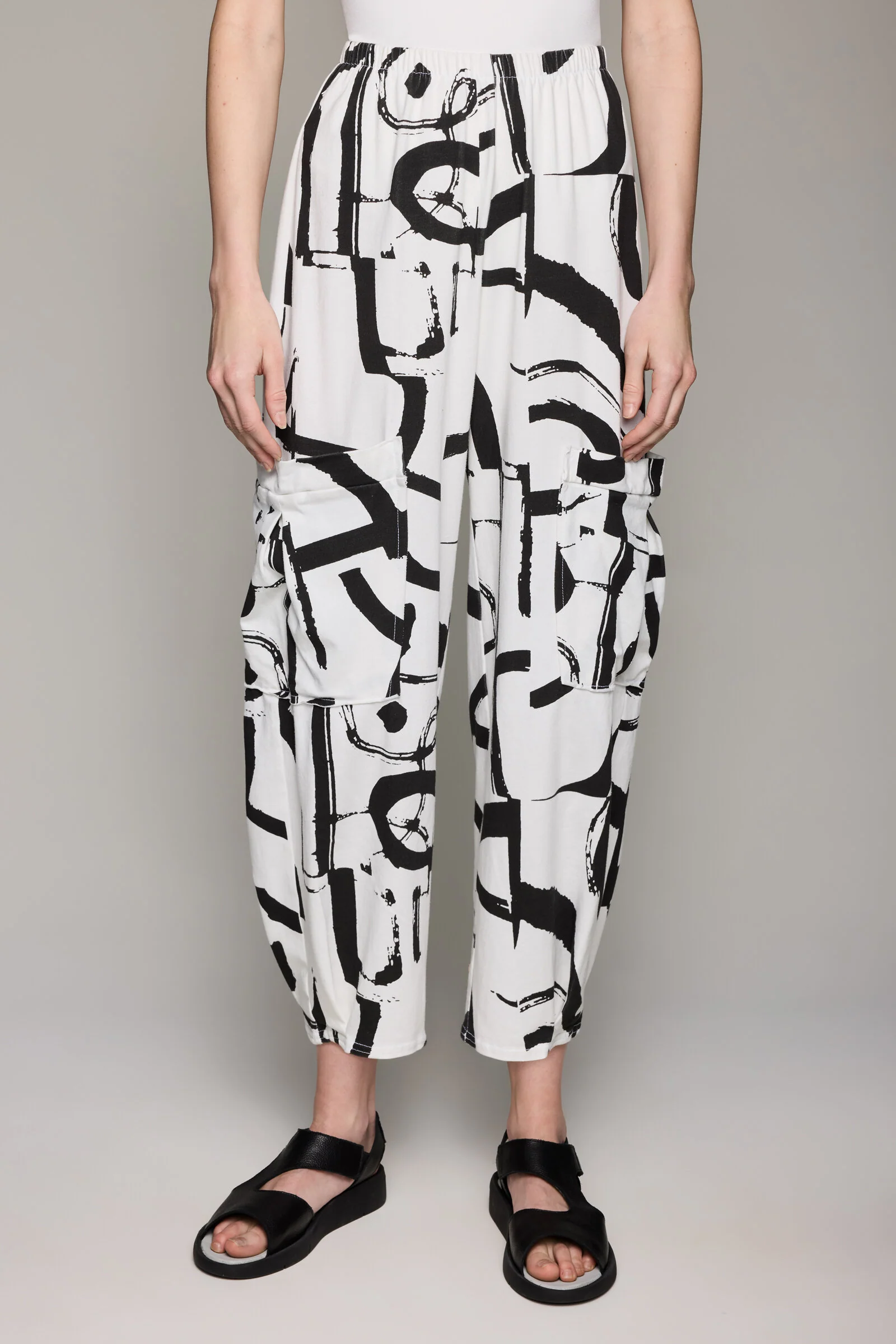 Side Pocket Crop Pant