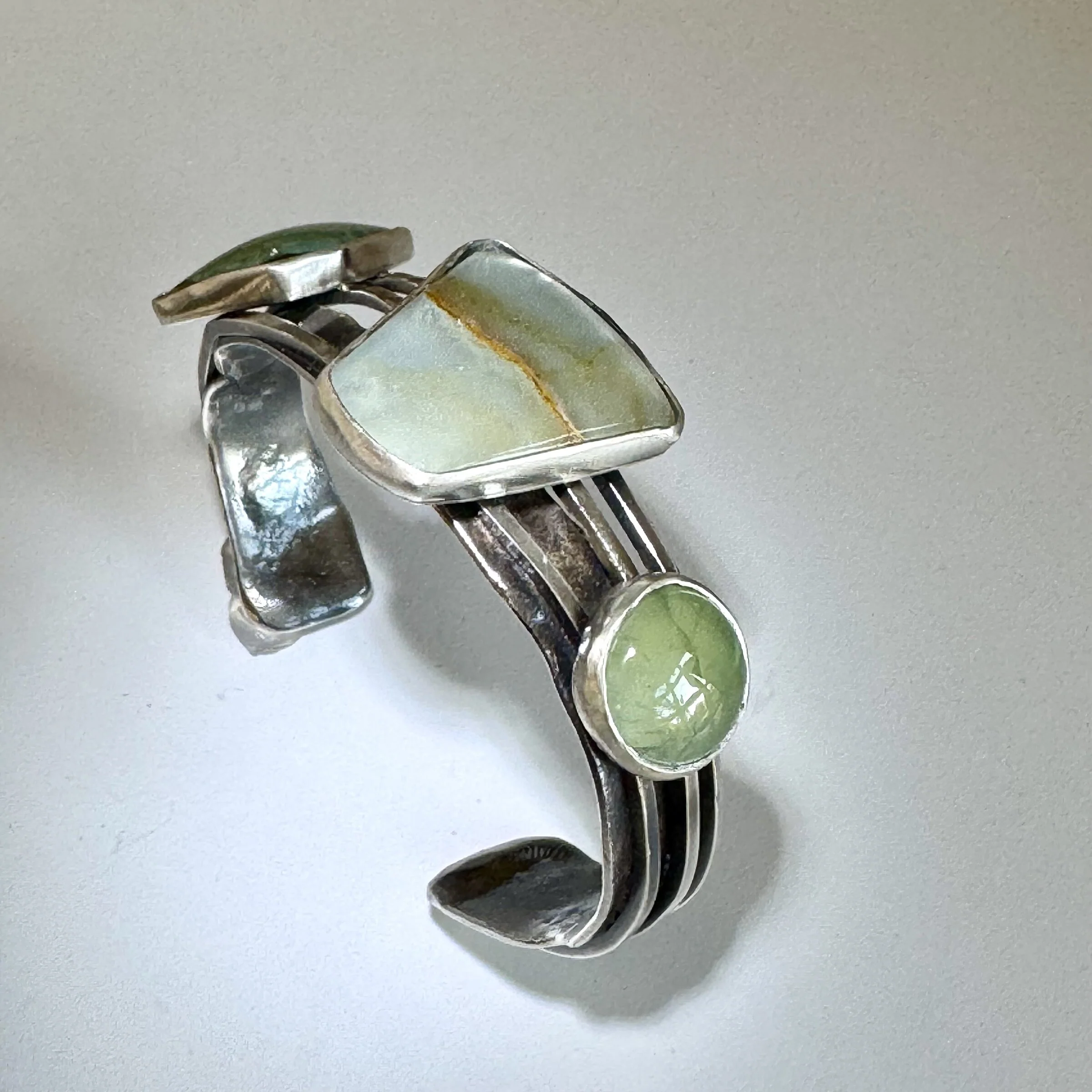 Agate, Prehnite and Jasper Bracelet - Image 2