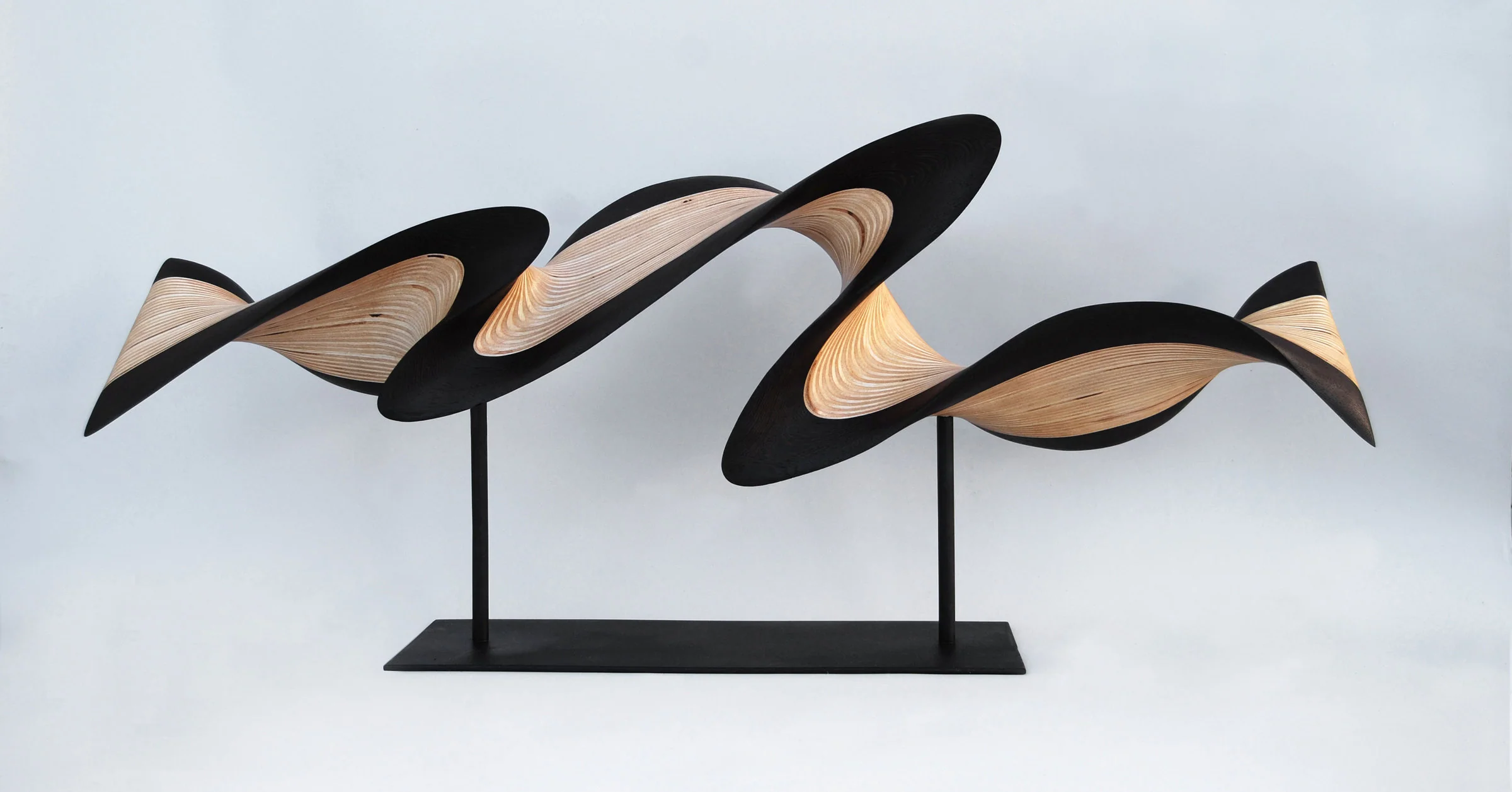 Small Flash on Metal Base - Wenge