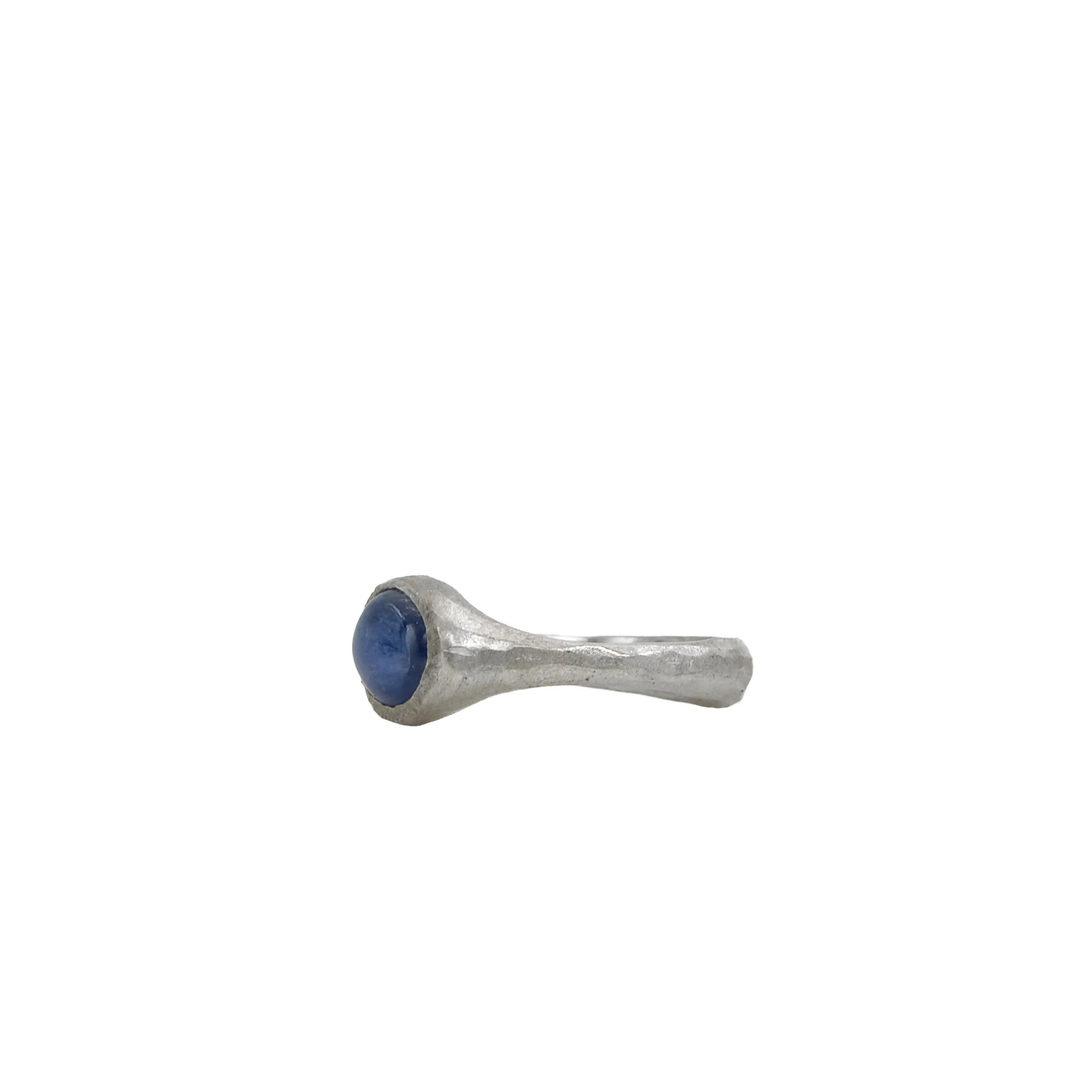 Small Kyanite Ever Ring - Size 7 - Image 2
