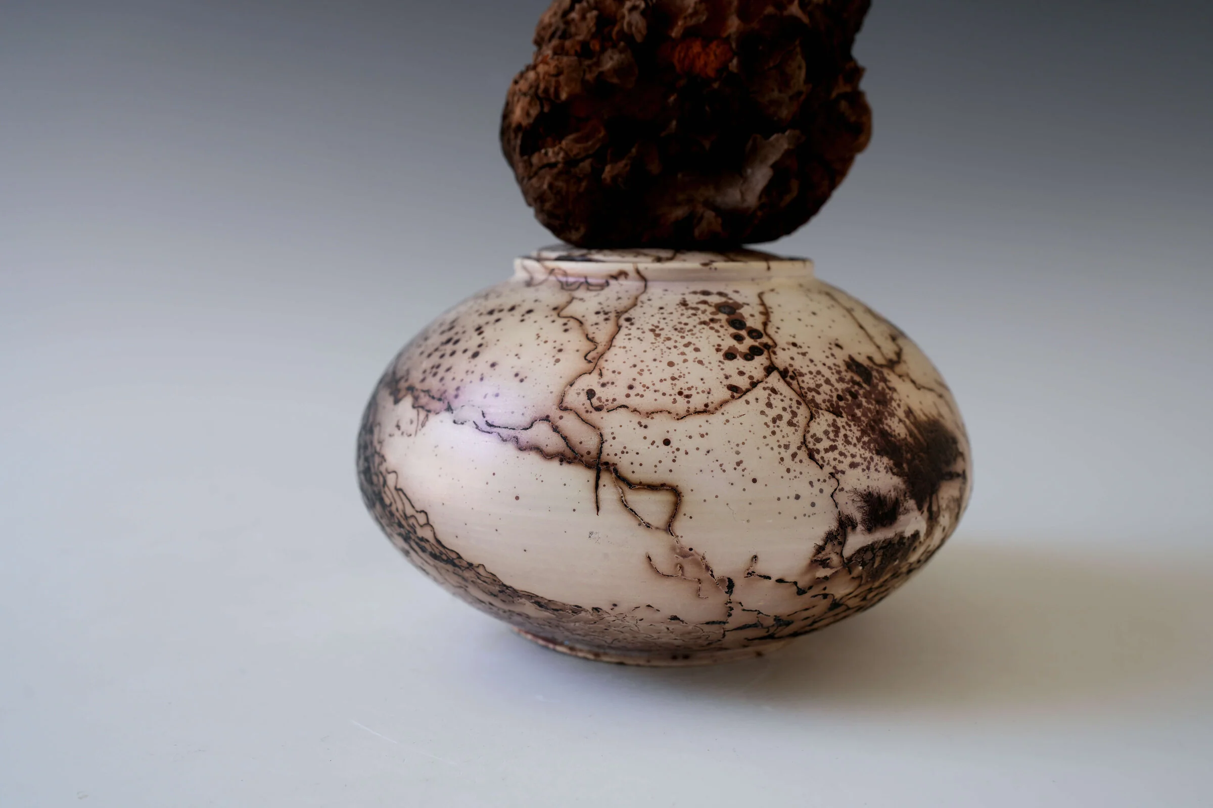 Stillwood Fragment Magic Forest Porcelain Vessel - Image 5